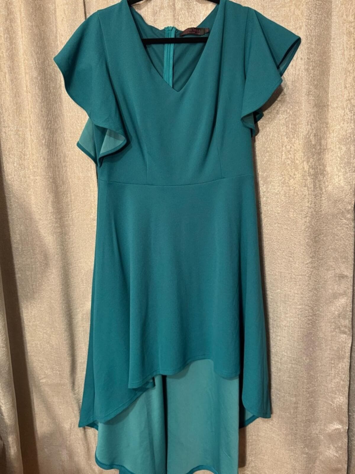 V-Neck Teal High-Low Dress with Flutter Sleeves - Thumbnail 2