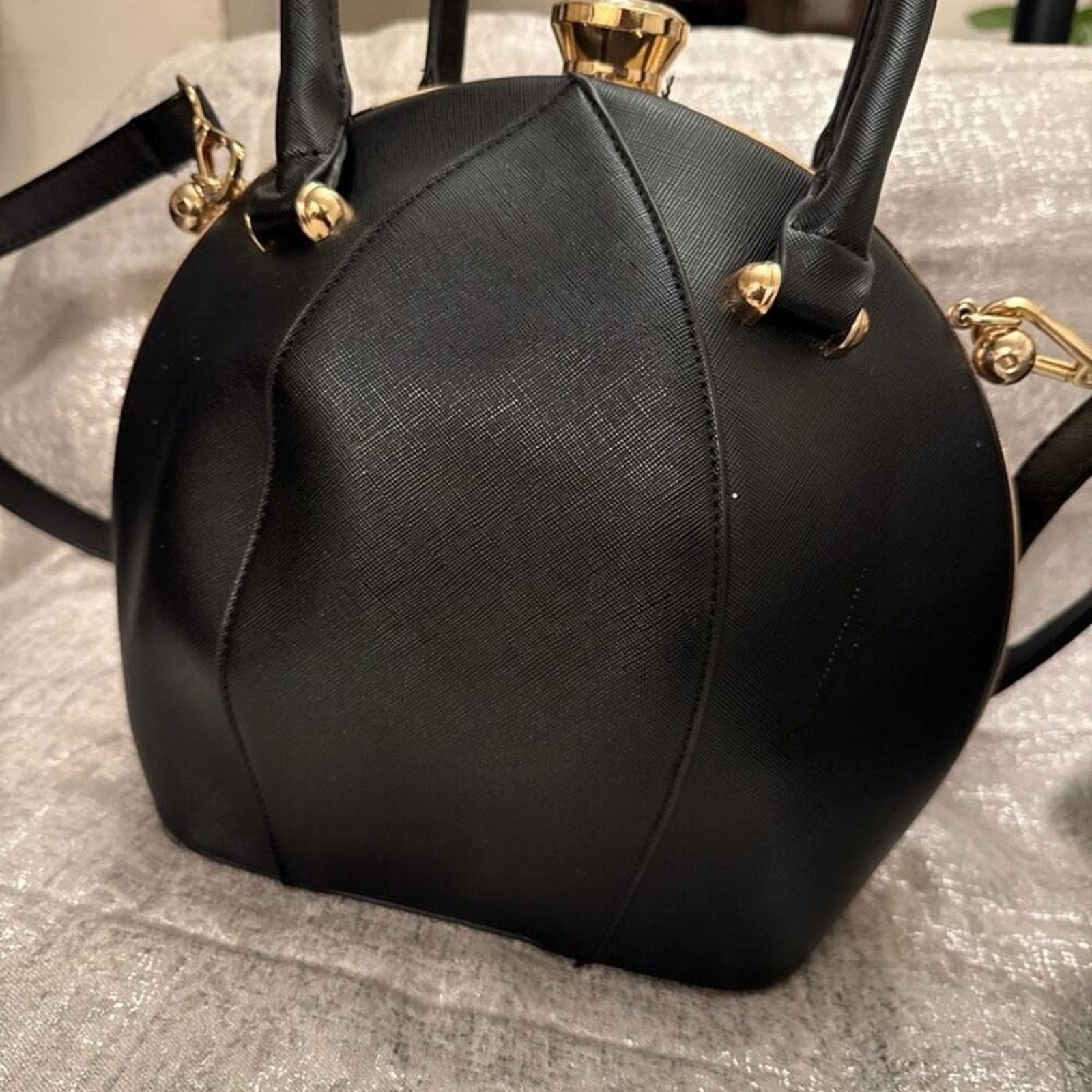 DOME SHAPED RHINESTONE SATCHEL - Thumbnail 3