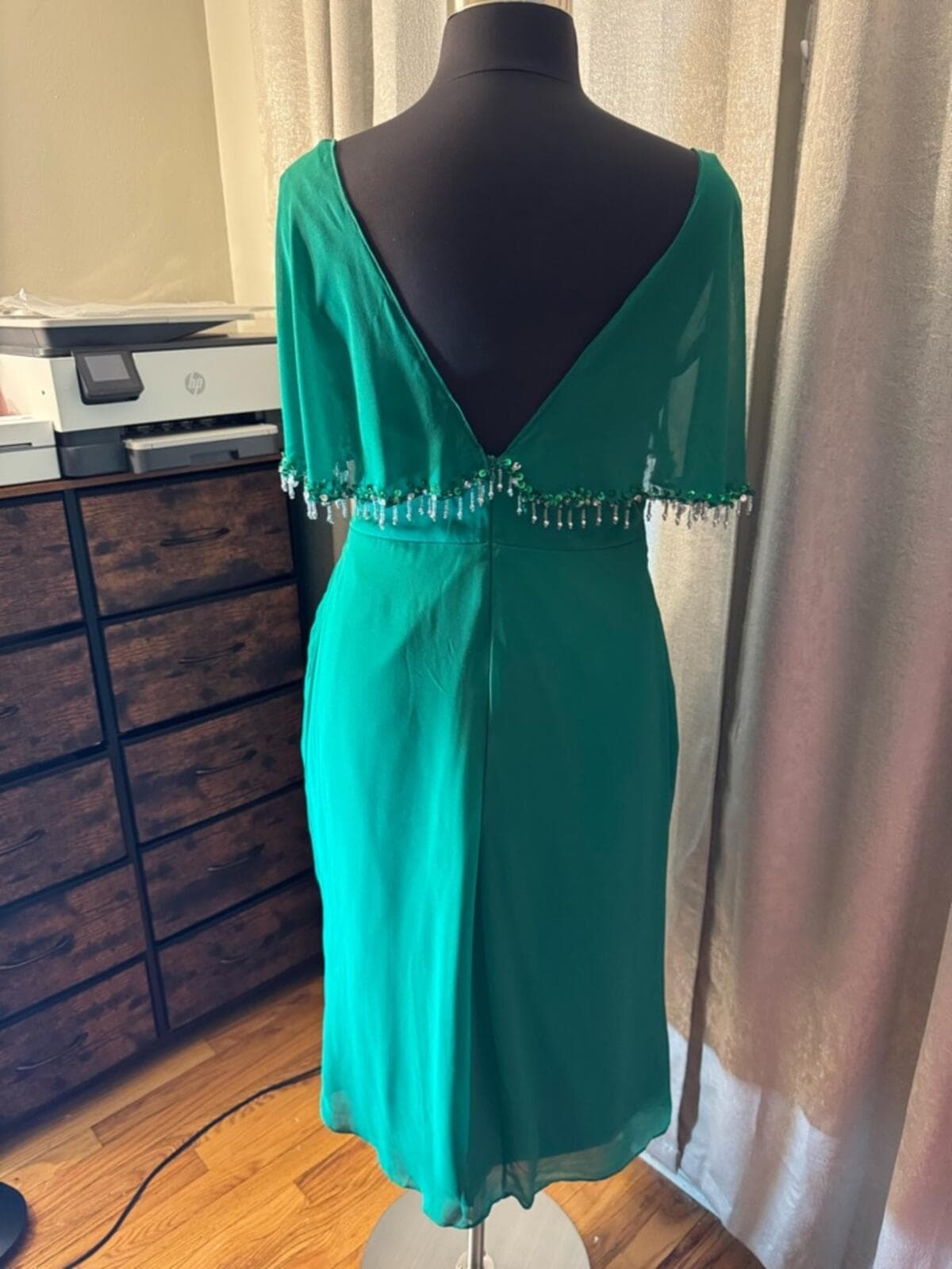 Embellished Sleeve Ruched Midi Dress in Emerald Green - Thumbnail 3
