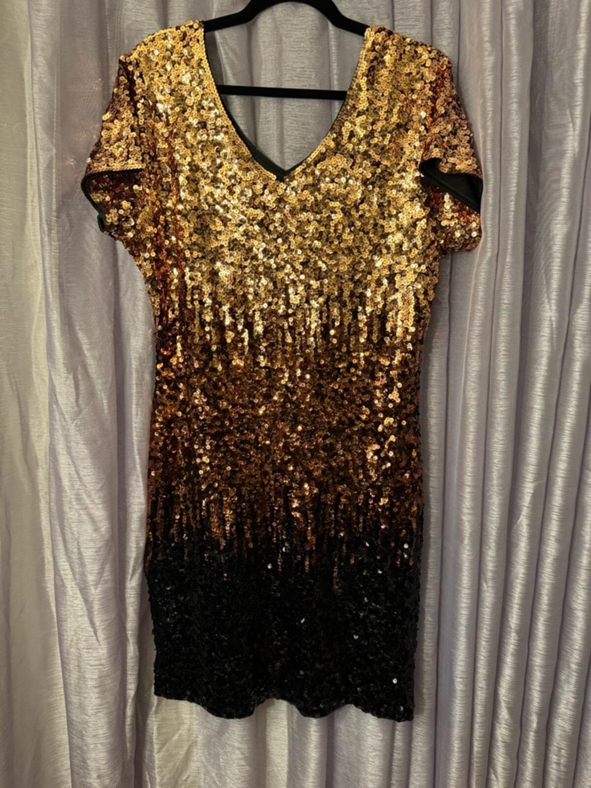 Sequin Ombre VNeck Mini Dress in Gold and Black - Thumbnail 6
