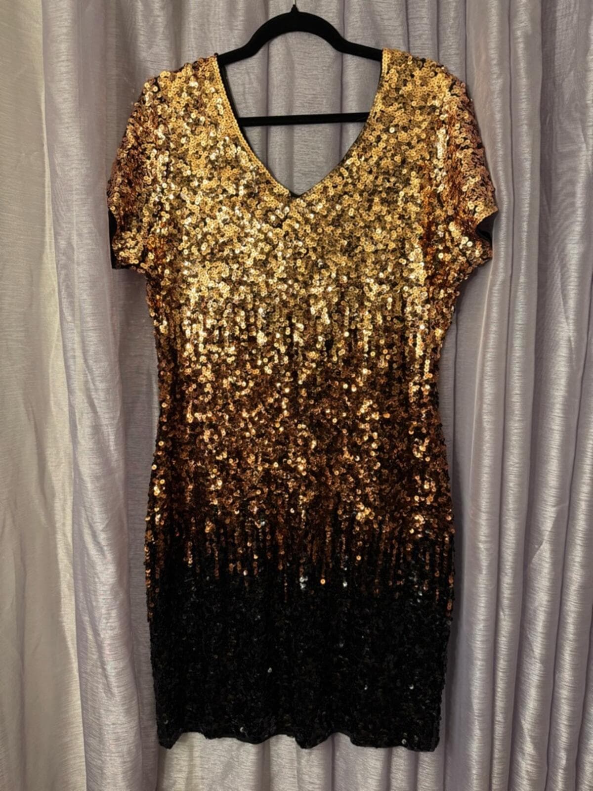 Sequin Ombre VNeck Mini Dress in Gold and Black - Thumbnail 2