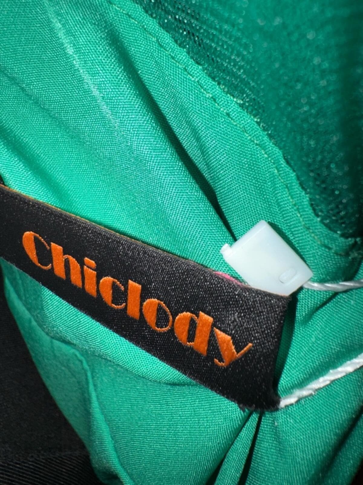 Embellished Sleeve Ruched Midi Dress in Emerald Green - Thumbnail 4