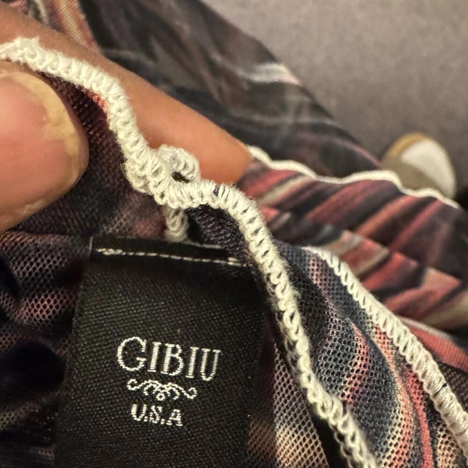 Stylish Women's Swirl Pattern Two-Piece Set - Thumbnail 4