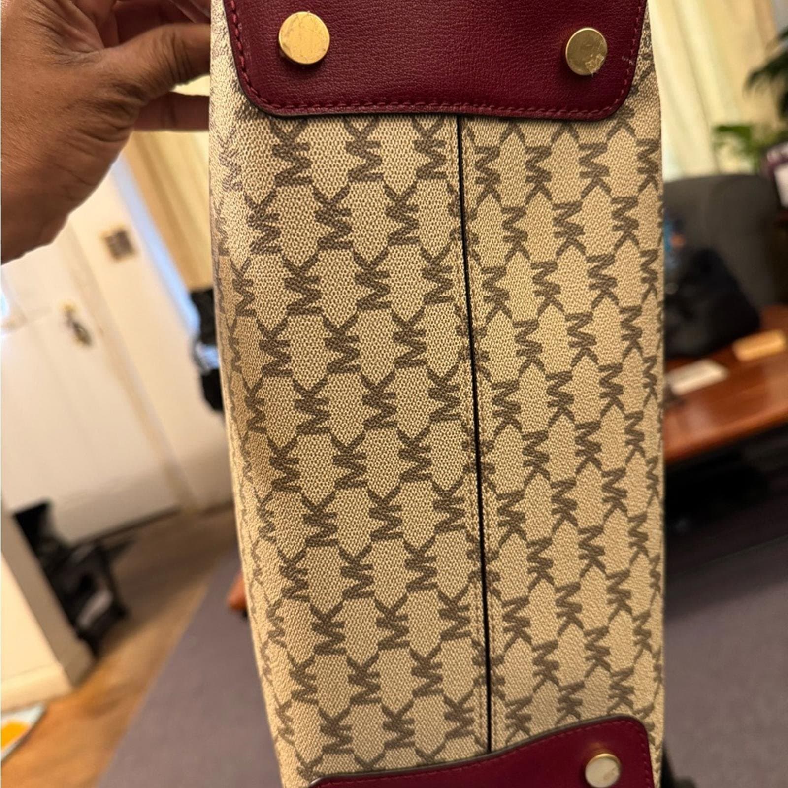 MICHAEL Michael Kors Studio Mercer Large Convertible Tote - Thumbnail 8