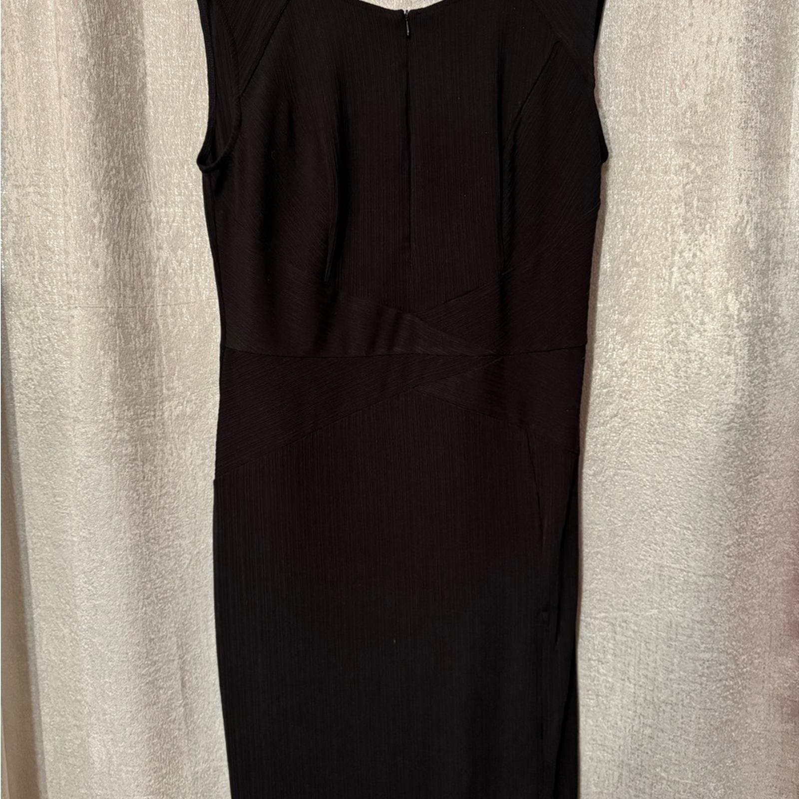 Chic Black Midi Dress - Thumbnail 5