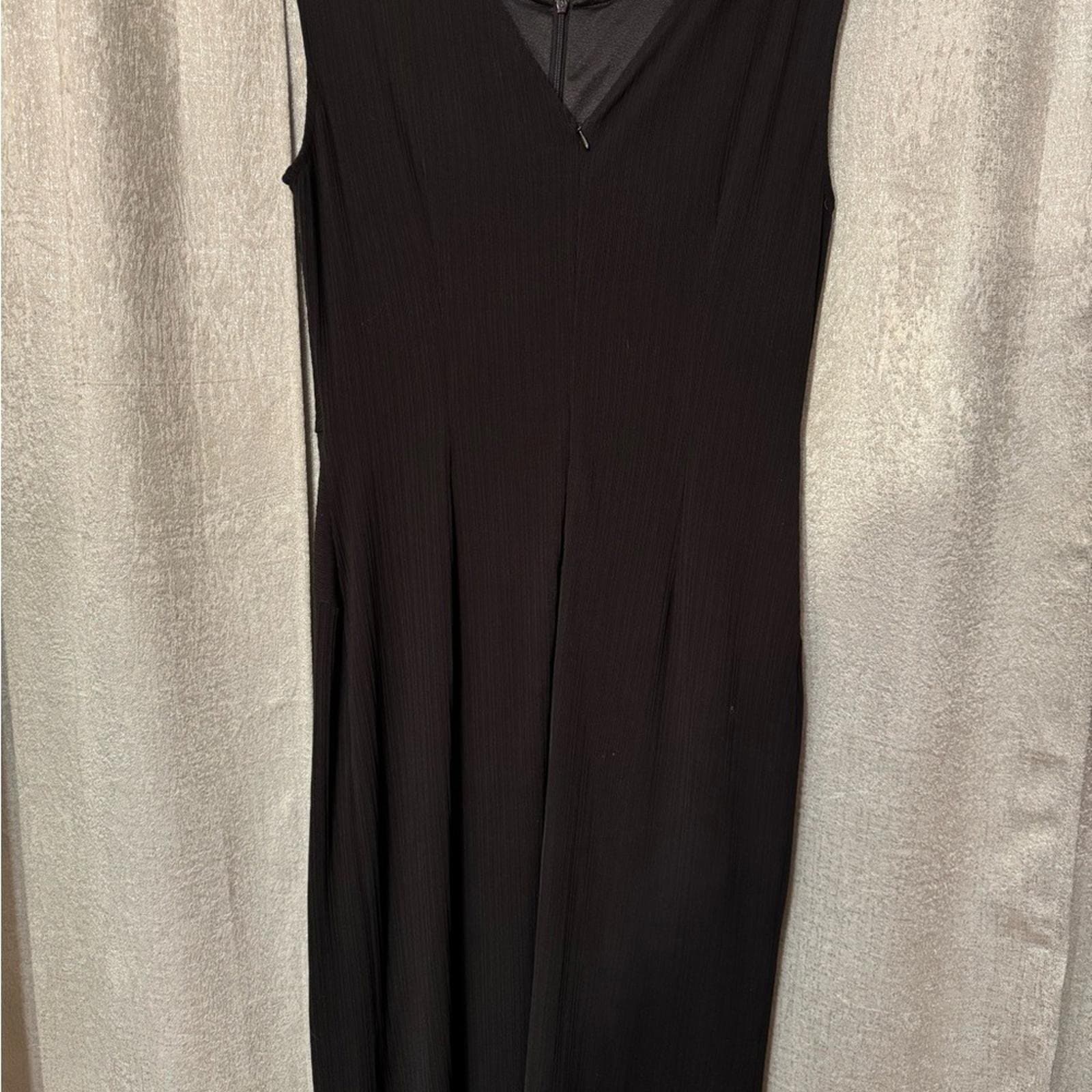 Chic Black Midi Dress - Thumbnail 3