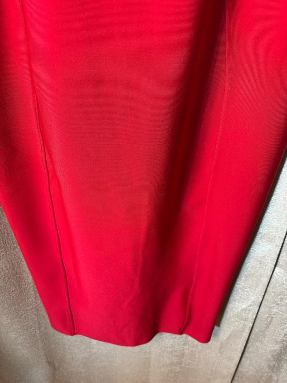 Fashion Nova Red Bodycon Midi Dress with Bust Cups - Thumbnail 4