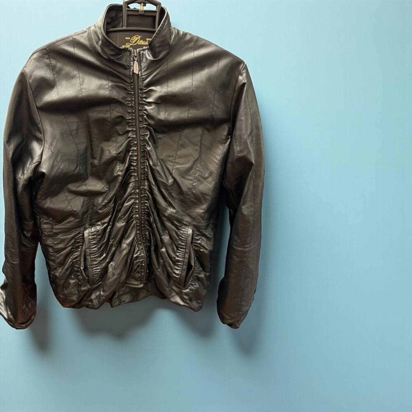 Elegant Black Ruched Bomber Jacket - Thumbnail 2