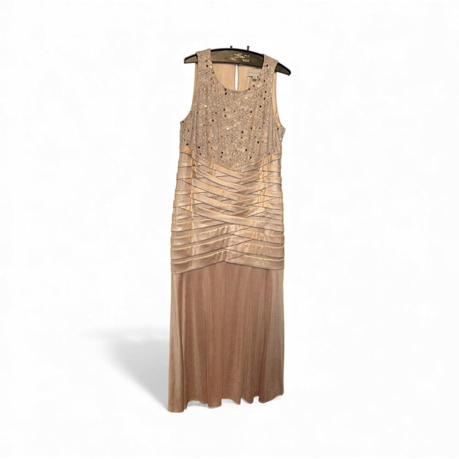 Elegant Sequin Bodice Maxi Dress - Thumbnail 2