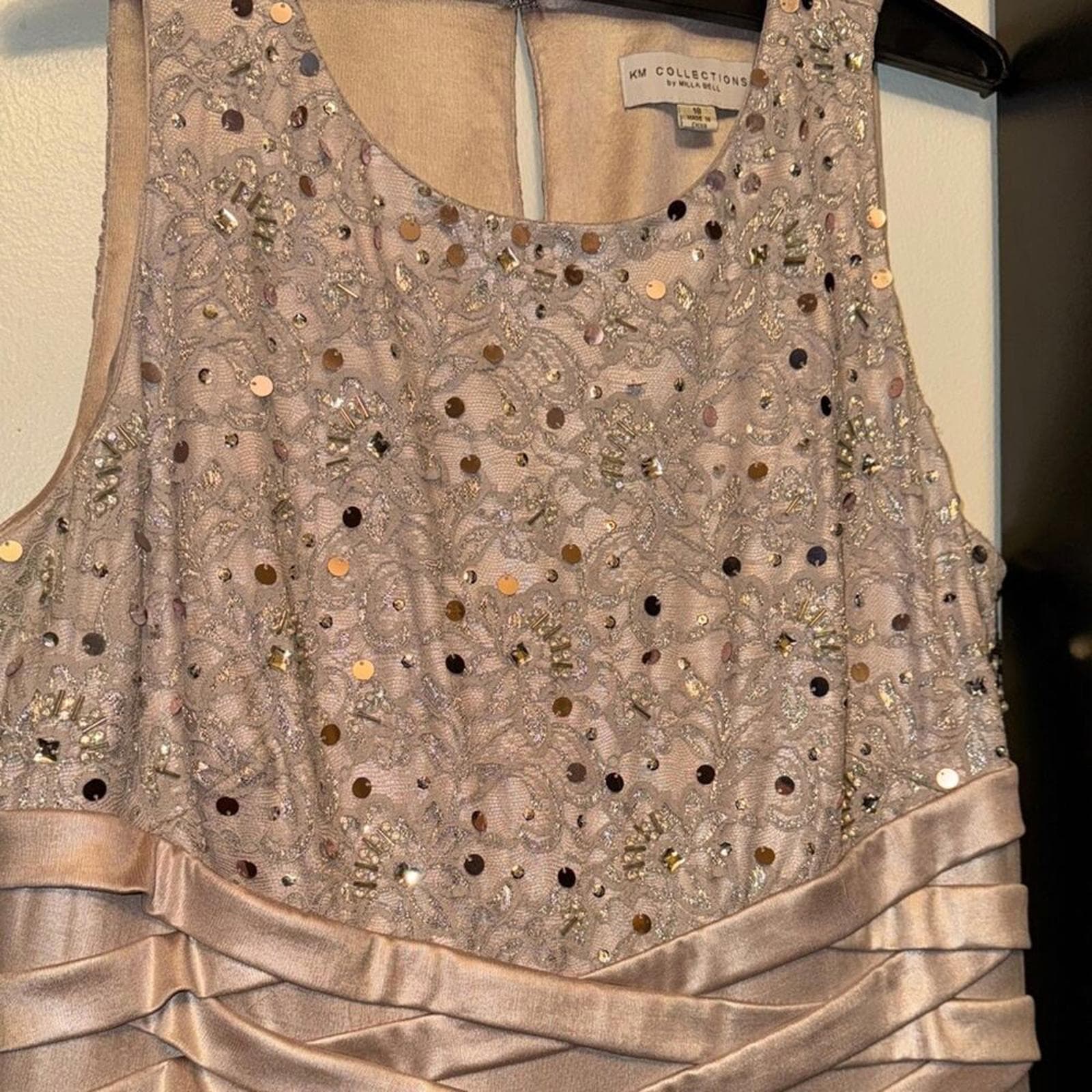 Elegant Sequin Bodice Maxi Dress - Thumbnail 5