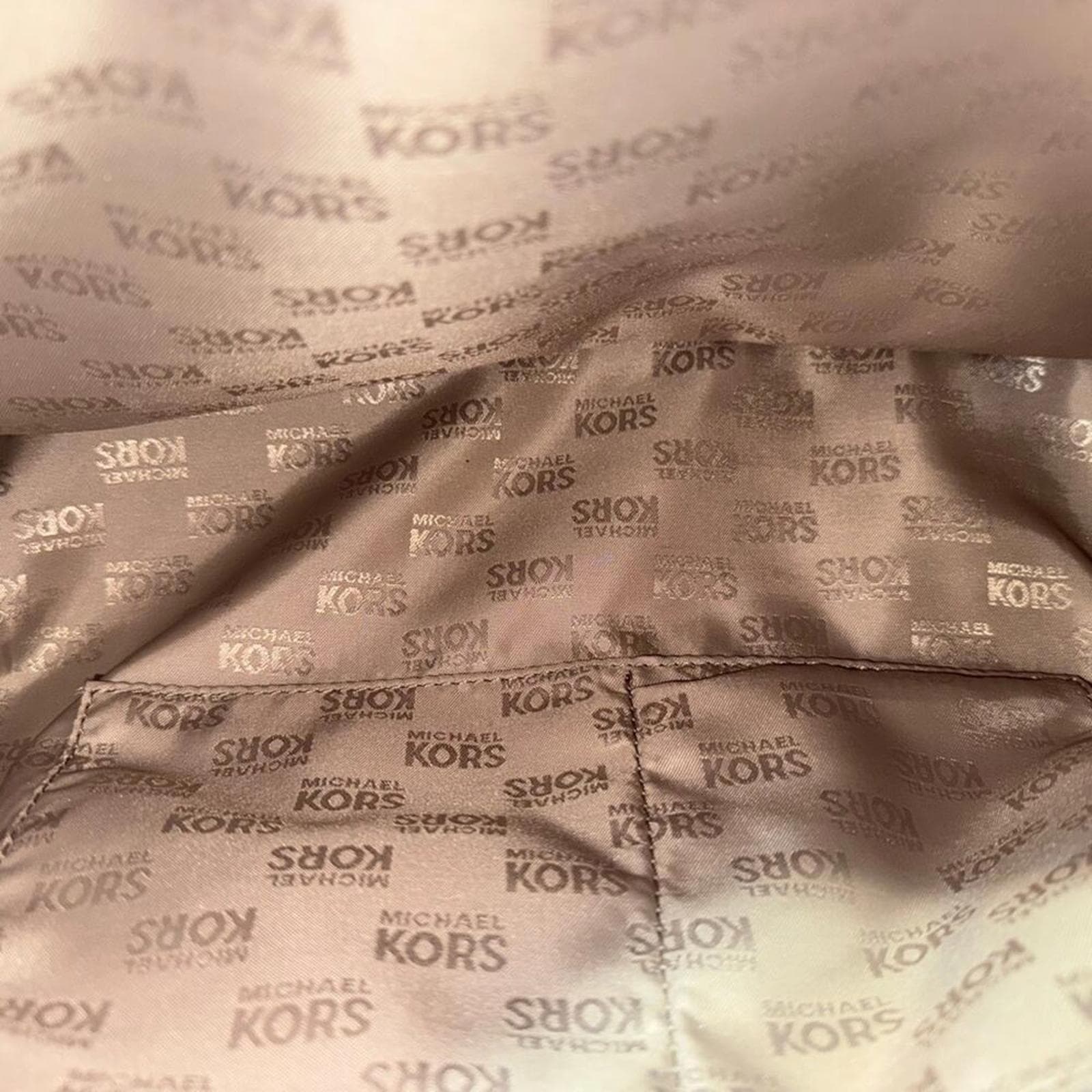 Michael Kors Hamilton leather satchel in Bisque - Thumbnail 8