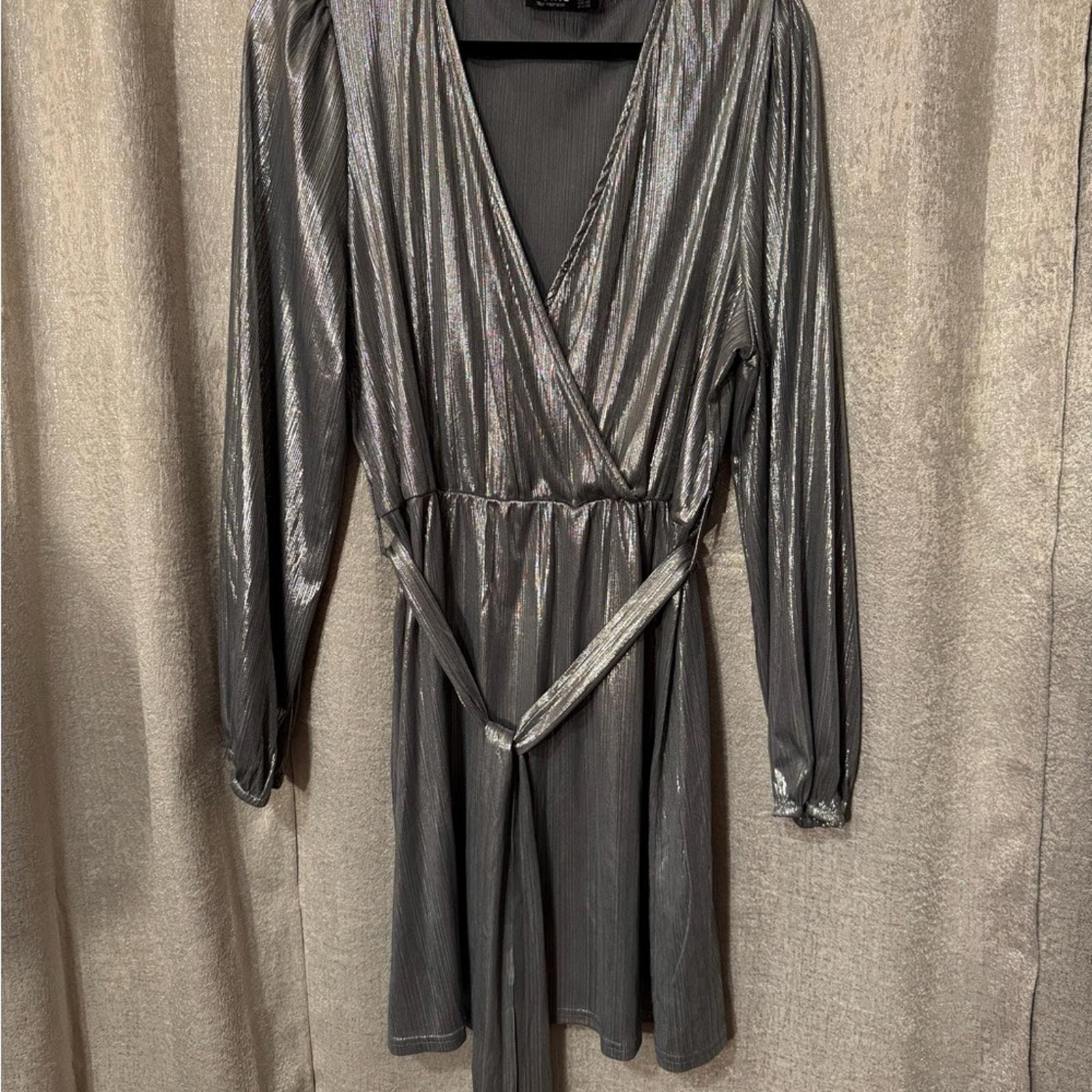 YOINS Silver Wrap Mini Dress - Thumbnail 2