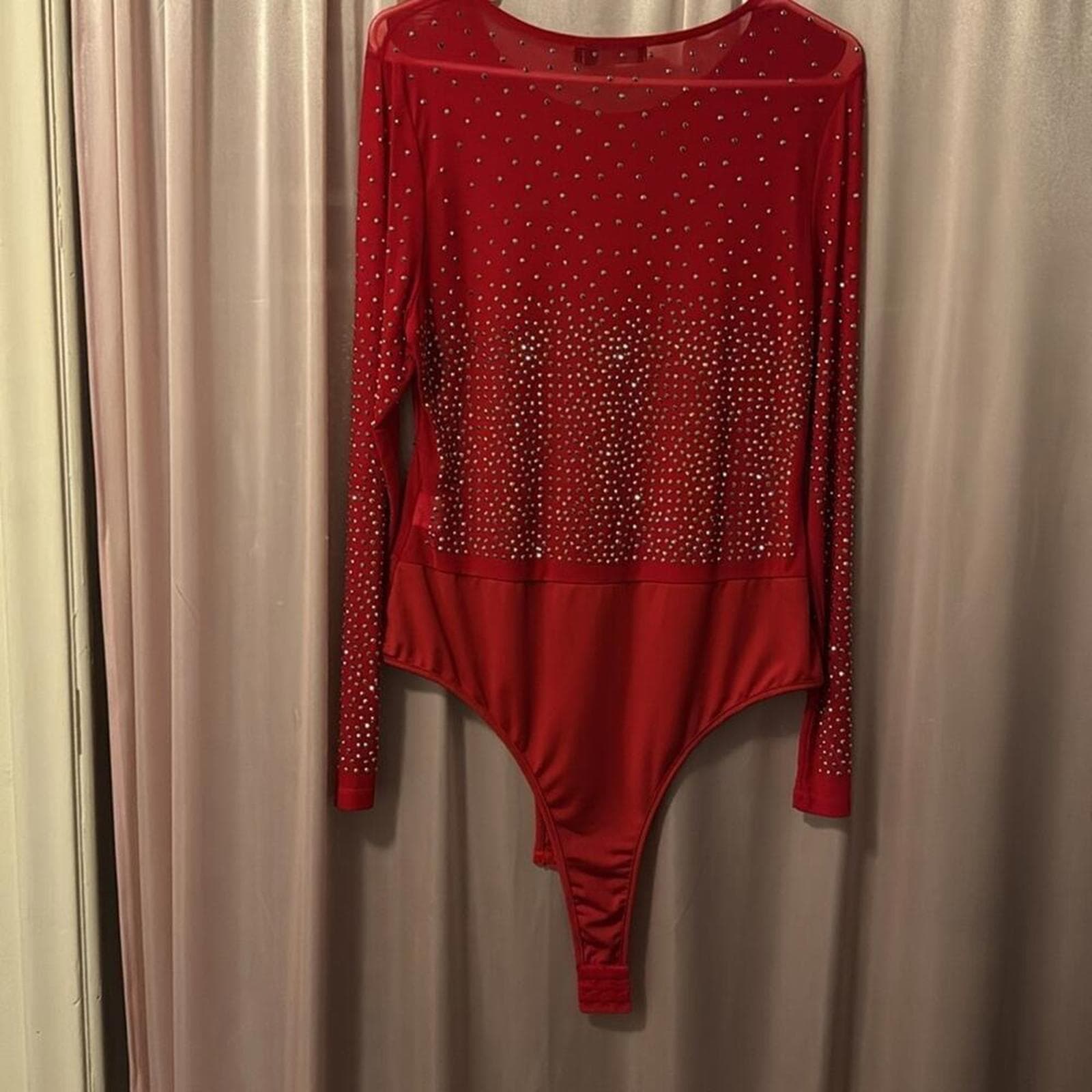 Plus size red sequined bodysuit - Thumbnail 7