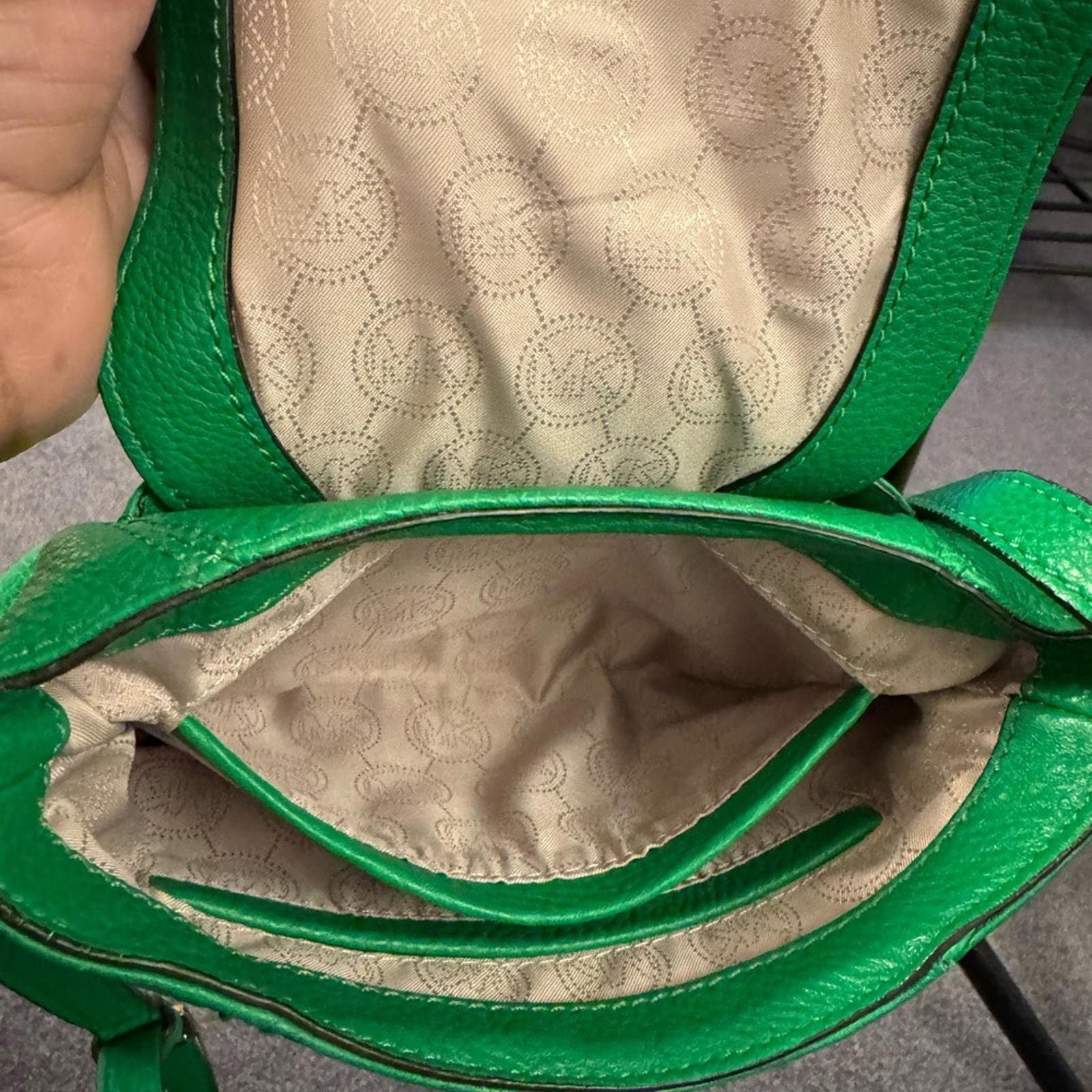 Michael Kors Charleston crossbody bag - Thumbnail 7