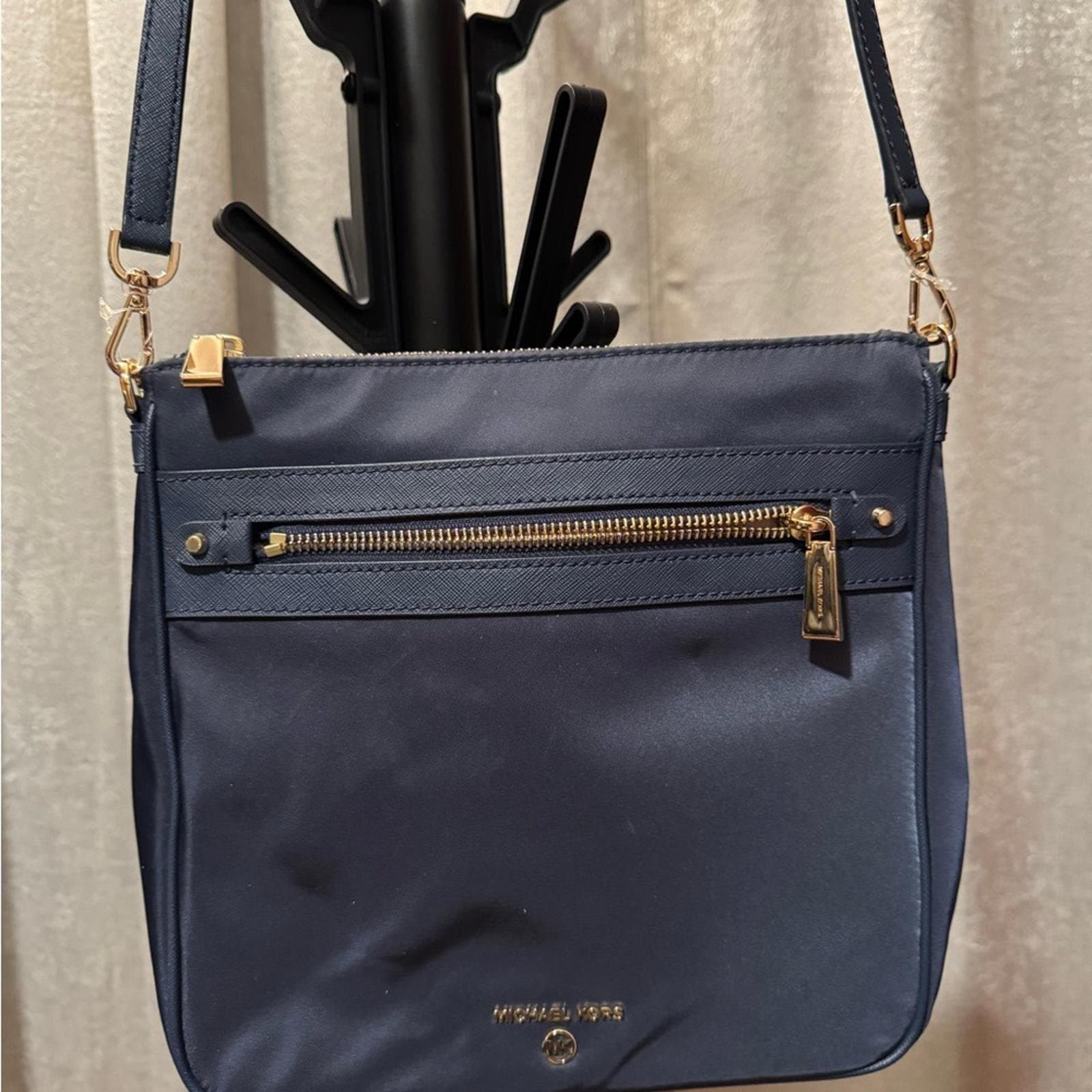 MICHAEL Michael Kors Jet Set Charm North South Crossbody - Thumbnail 2