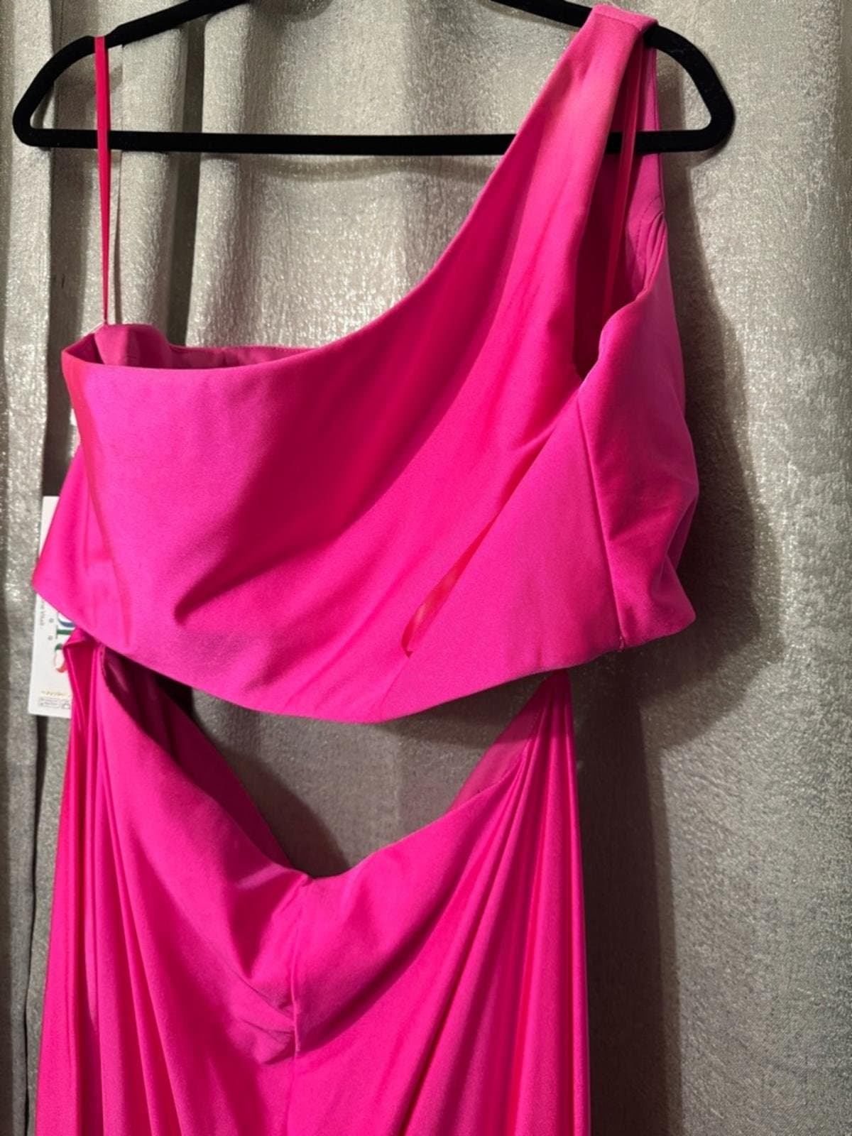 One-Shoulder Bright Pink Maxi Skirt with Side Slit - Thumbnail 5
