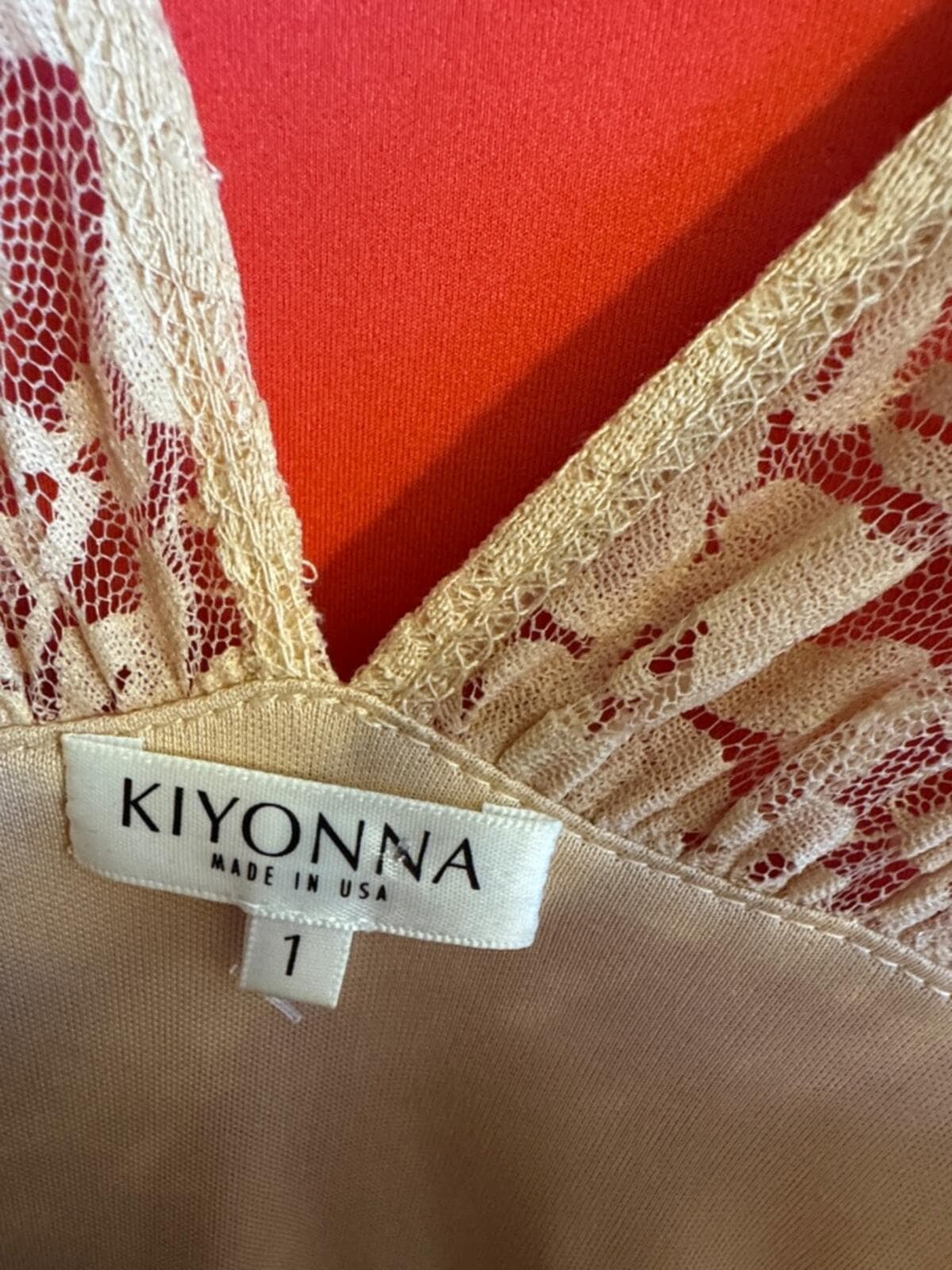 Kiyonna Champagne Lace V-Neck Ruched Midi Dress - Thumbnail 7