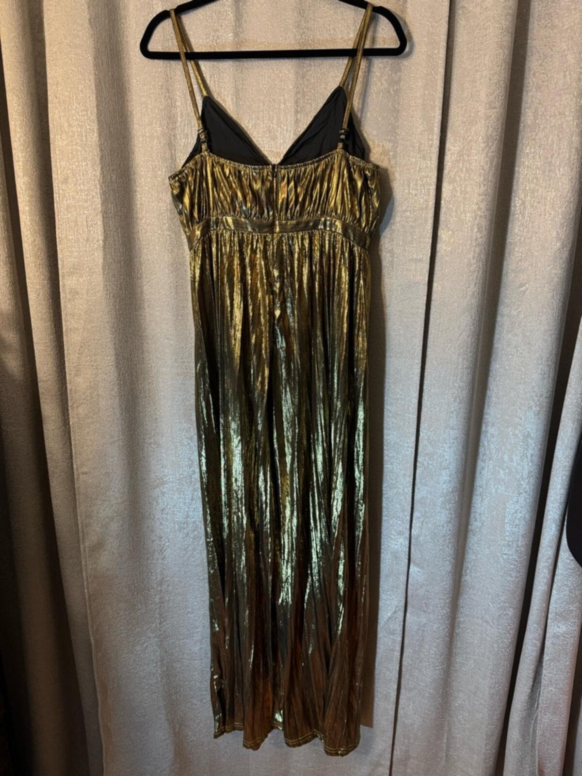 Gold Metallic Pleated Spaghetti-Strap Jumpsuit - Thumbnail 6
