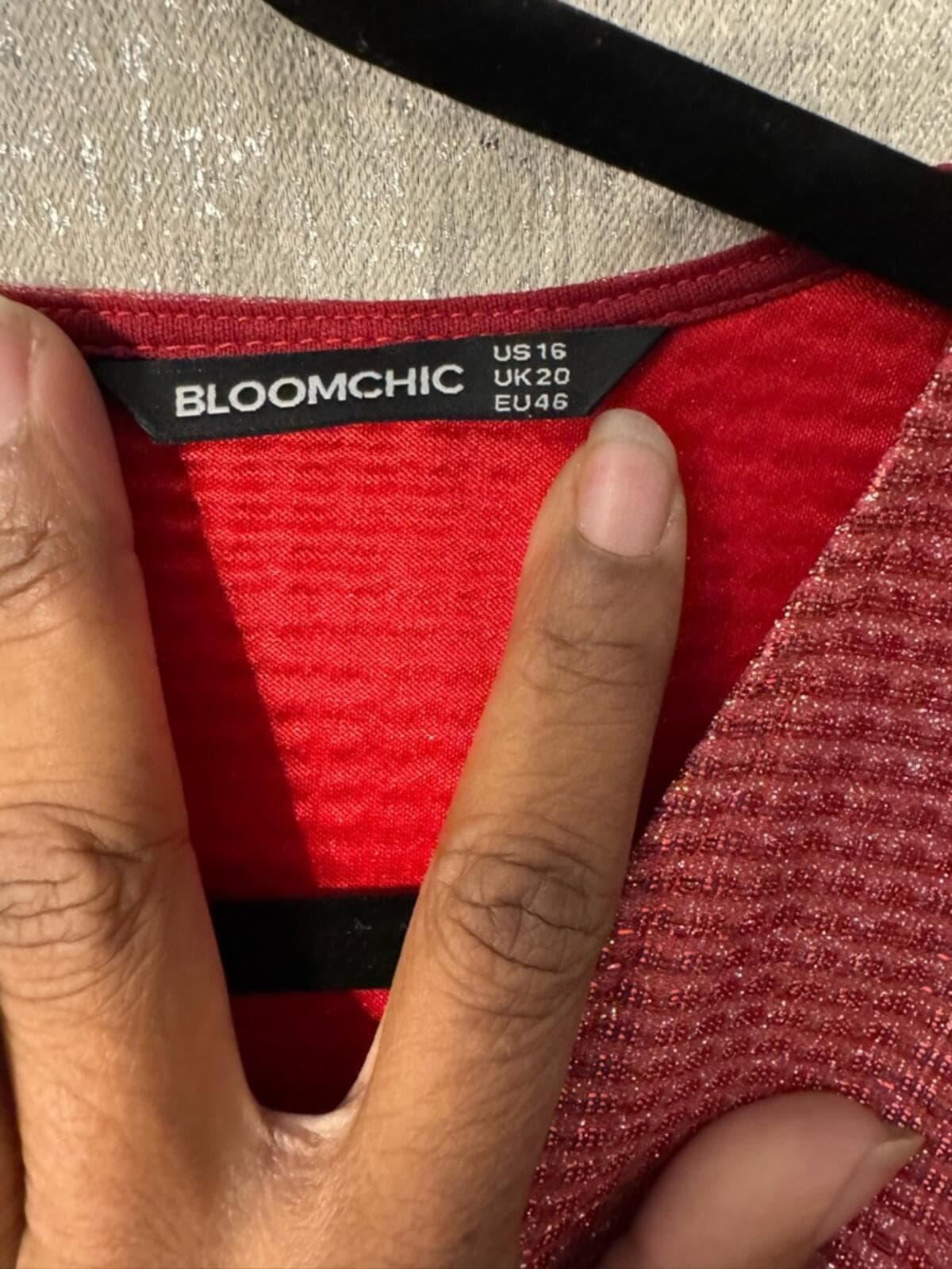 BloomChic Shimmery Red Wrap Dress - Thumbnail 4