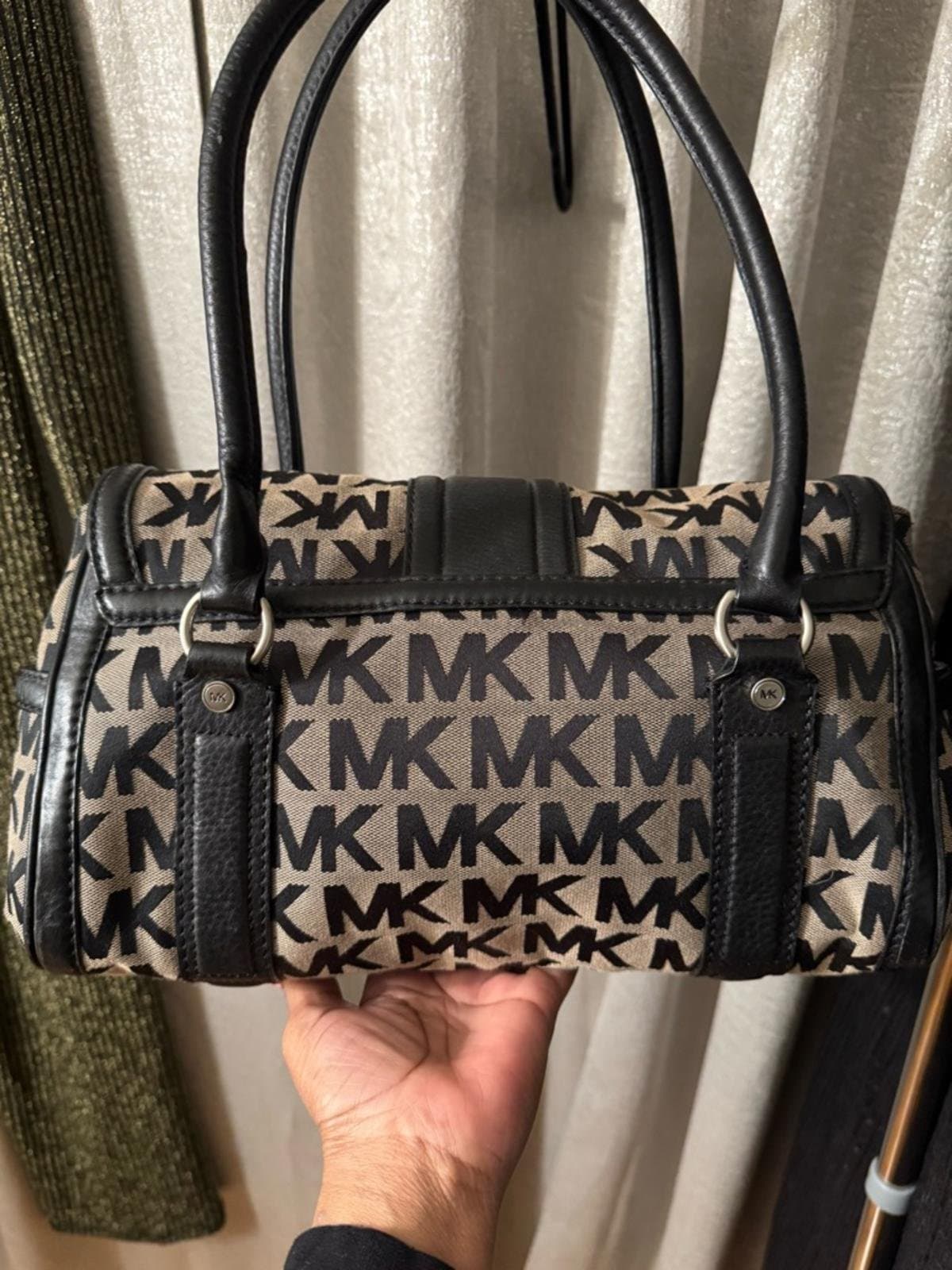 Michael Kors Beige and Black MK Logo Barrel Satchel with Leather Trim - Thumbnail 7