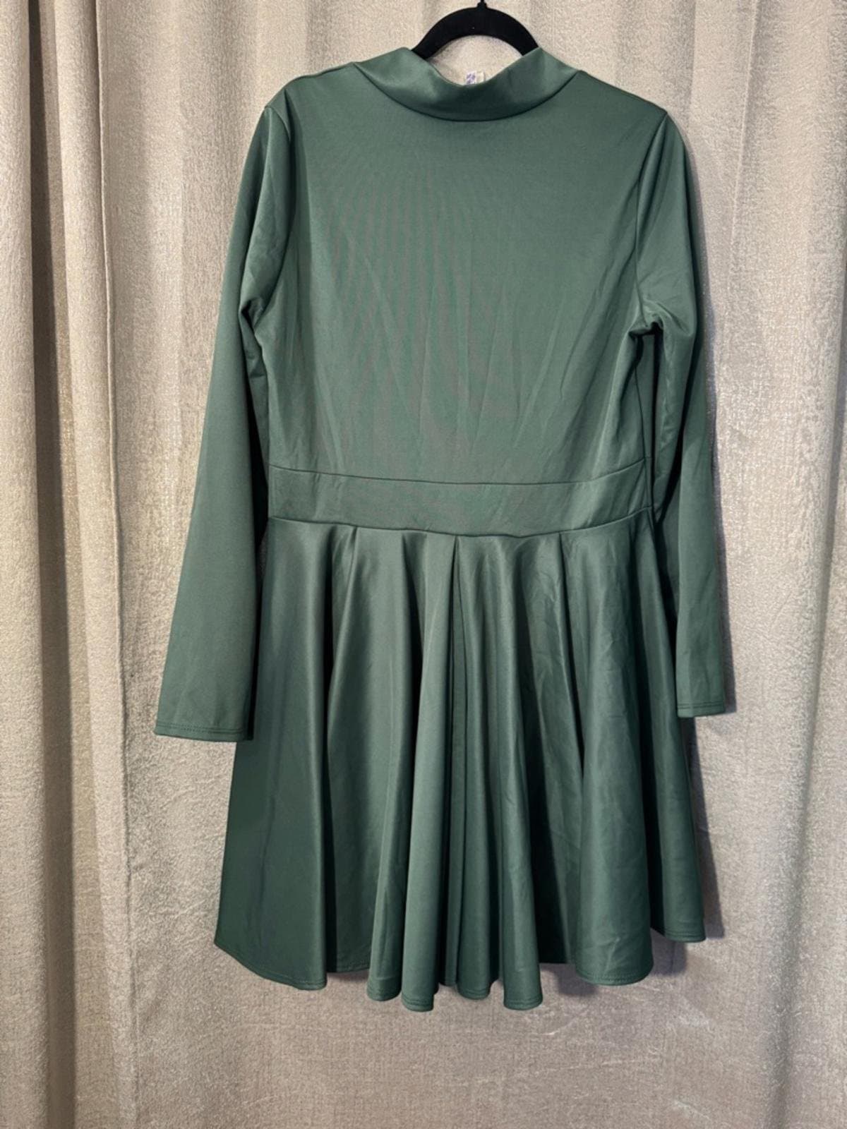 Elle Olive Green V-Neck Long Sleeve Dress - Thumbnail 6