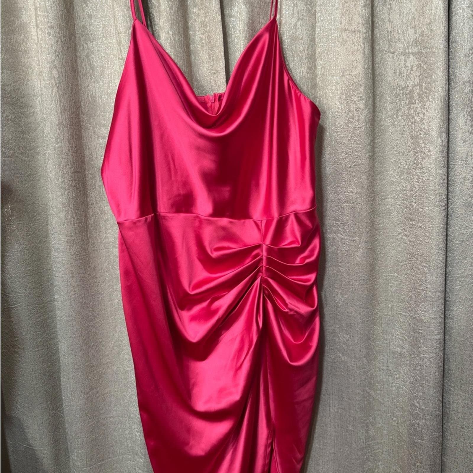 Chic Satin Slip Dress in Vibrant Pink - Thumbnail 2