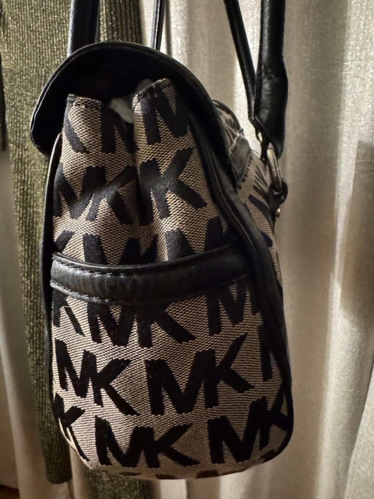 Michael Kors Beige and Black MK Logo Barrel Satchel with Leather Trim - Thumbnail 5