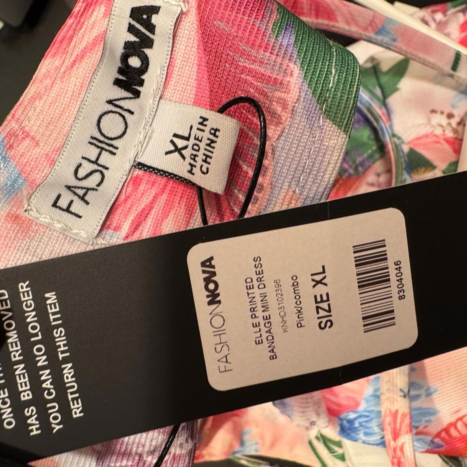 Fashion Nova Pink and Blue Elle Print Dress - Thumbnail 5