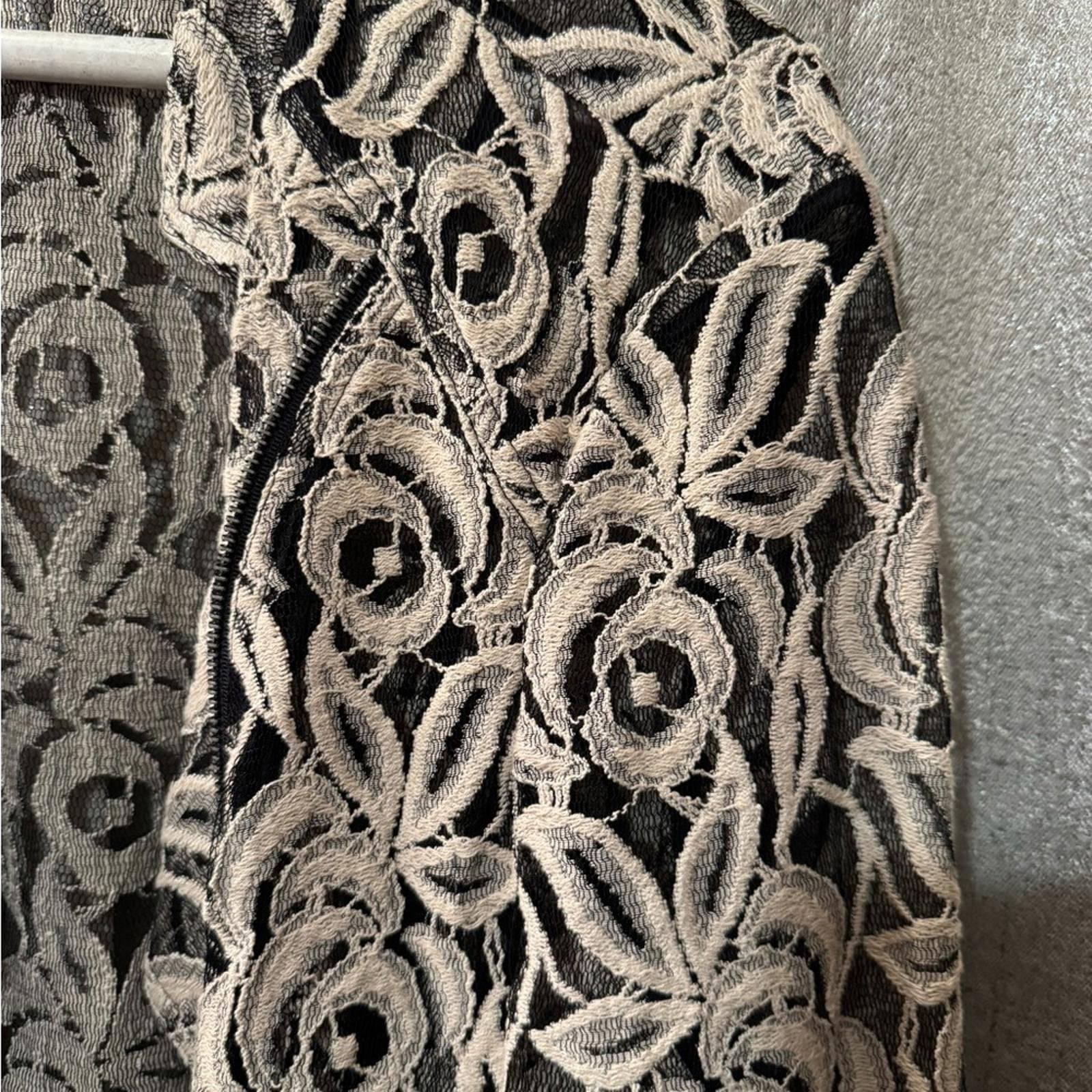 INC International Concepts Black and Cream Lace Open-Front Cardigan - Thumbnail 4