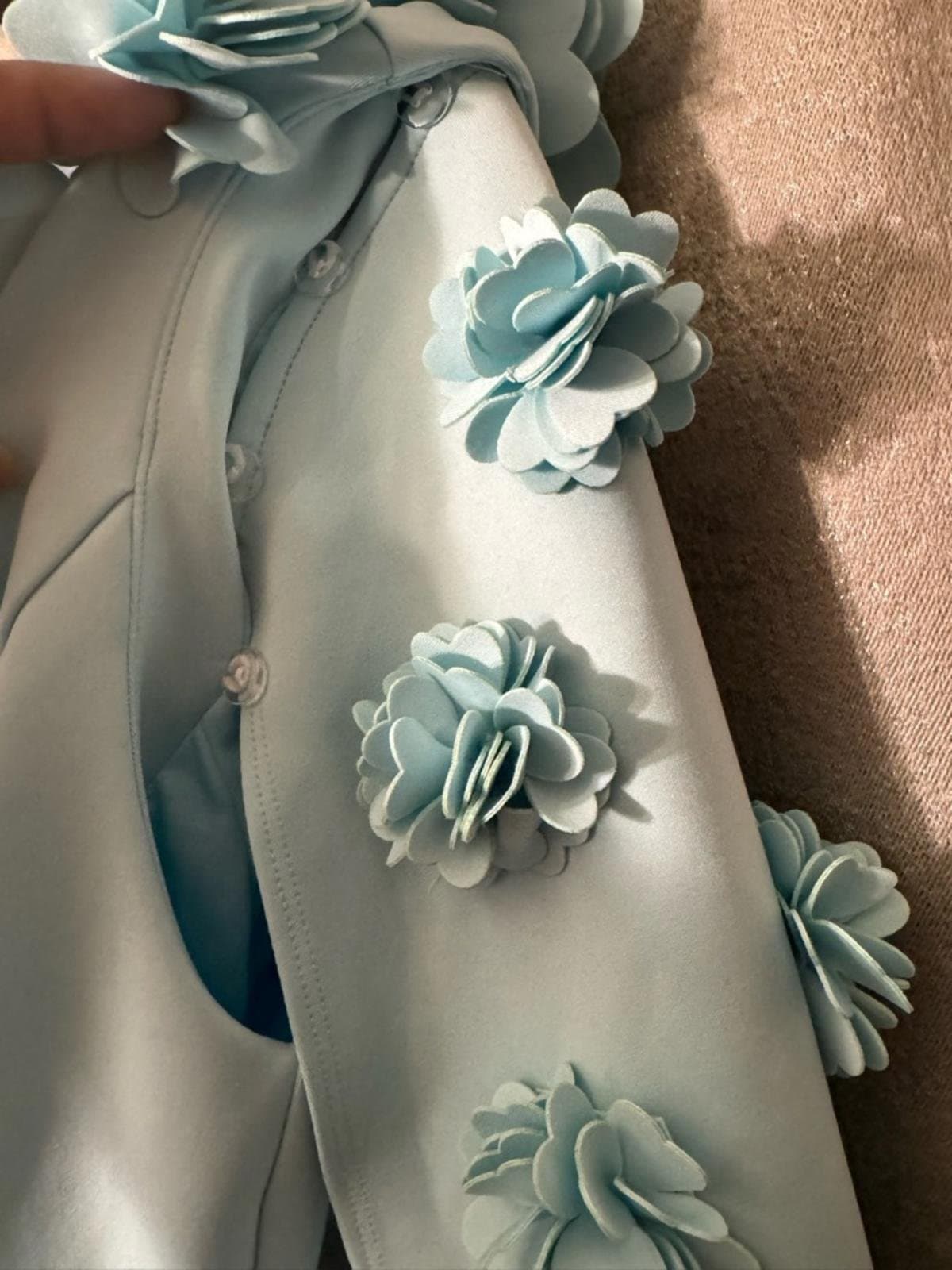 One-Shoulder Floral Appliqué Cocktail Dress in Light Blue - Thumbnail 3