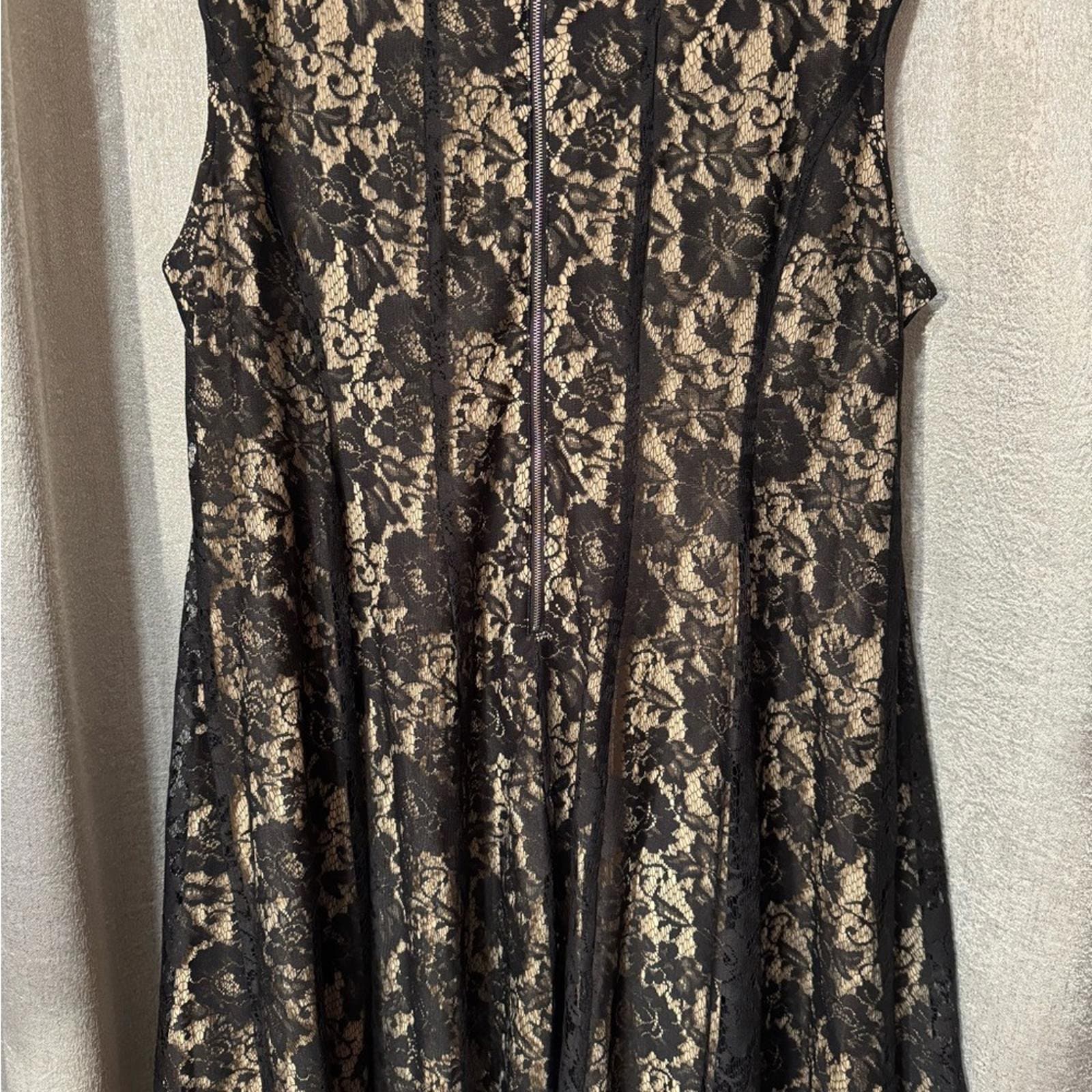 Metaphor Black and Gold Floral Midi Dress - Thumbnail 3