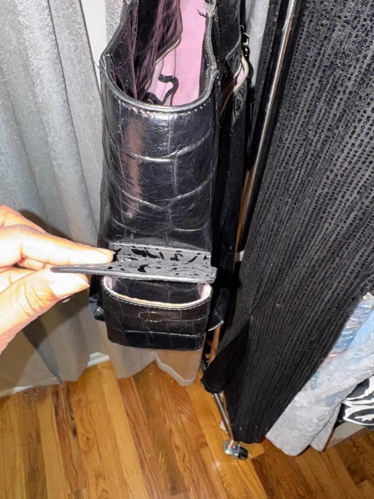 Black Embossed Tote with Yellow Floral Accent - Thumbnail 7