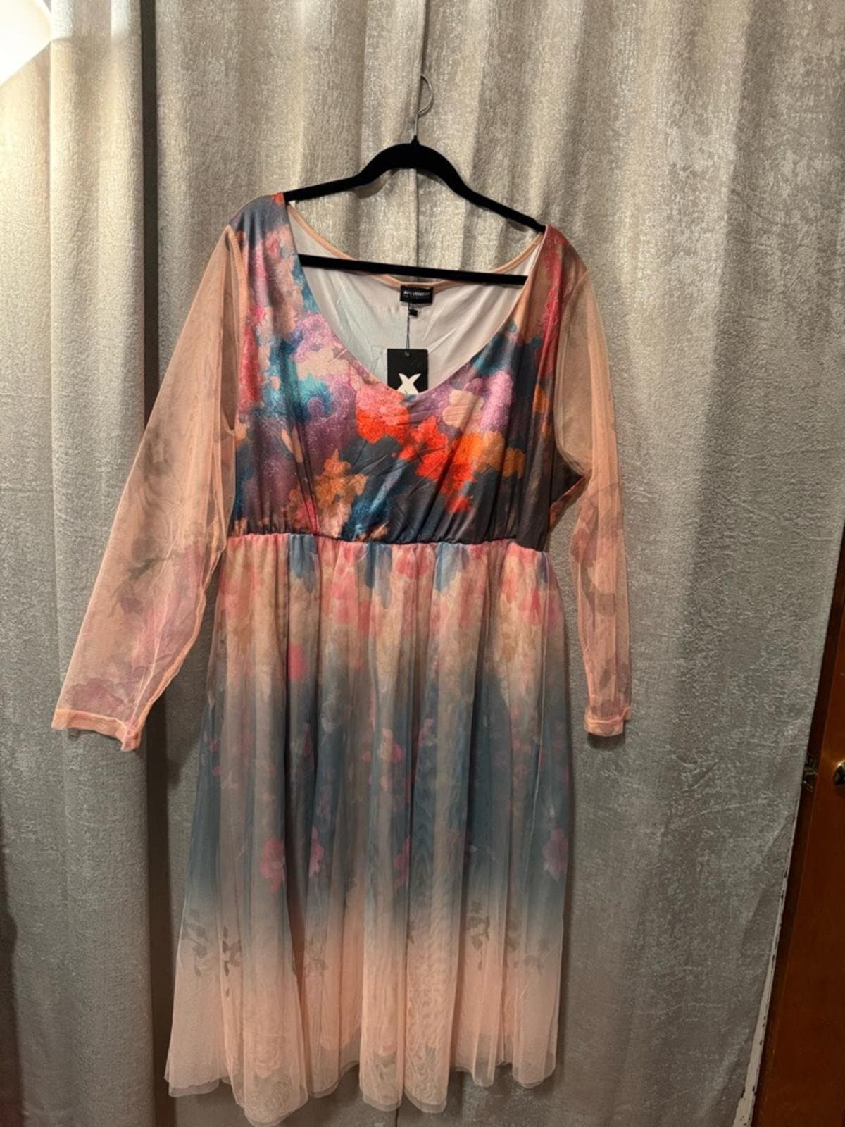Sheer Overlay Dress in Blush Multi - Thumbnail 2
