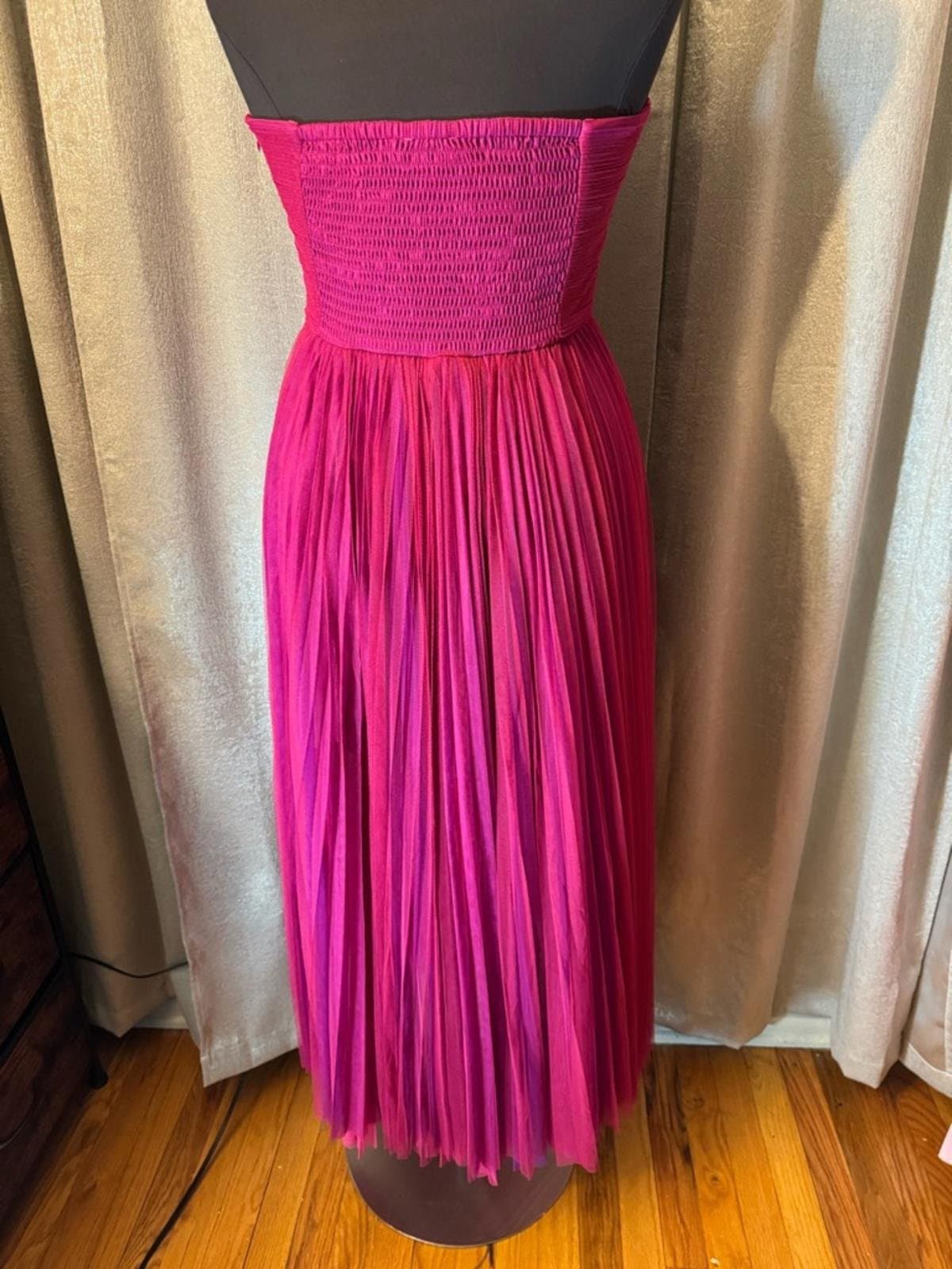 Chelsea28 Strapless Fuchsia-Purple Pleated Midi Dress - Thumbnail 5