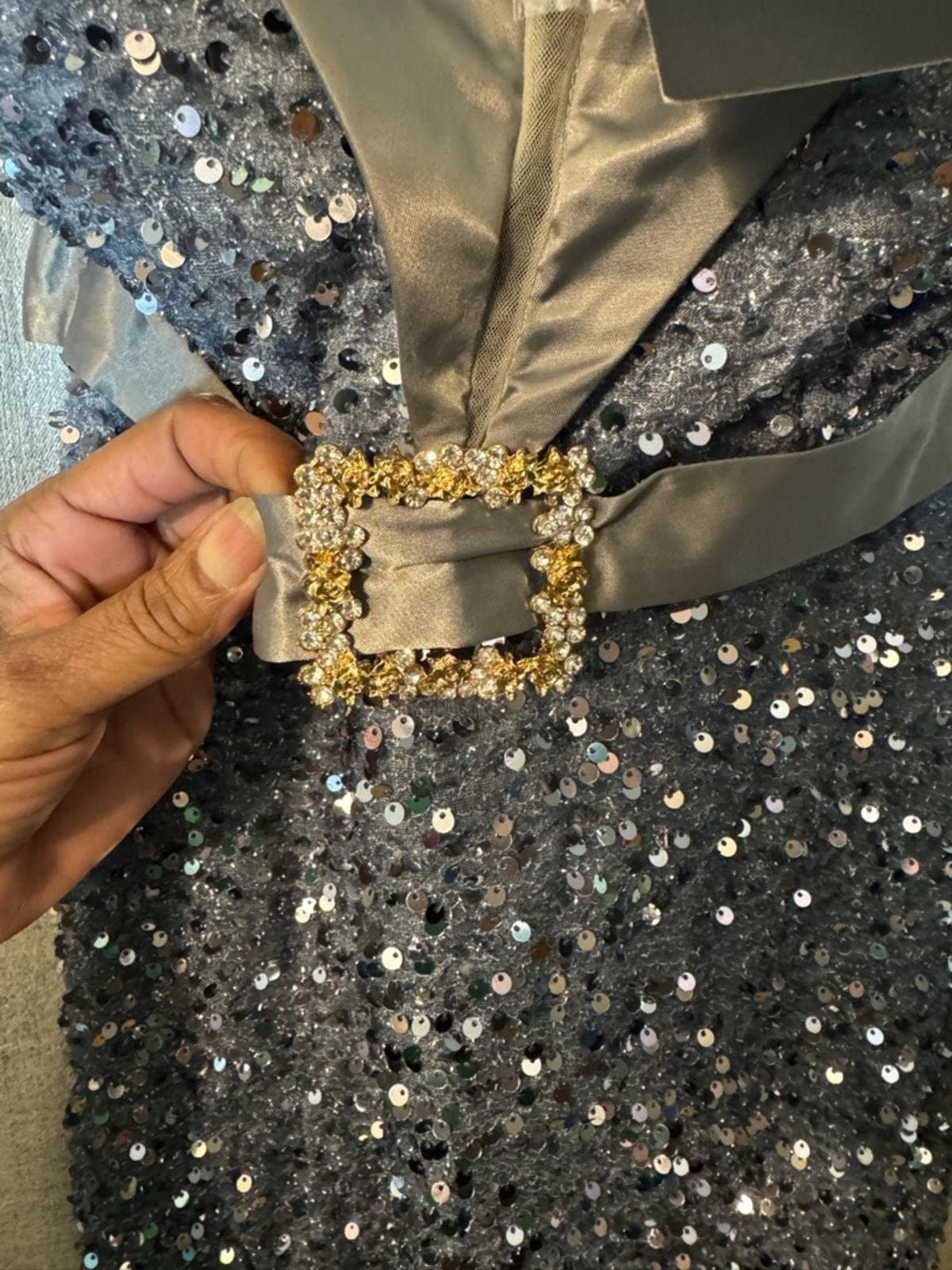 Off-Shoulder Sparkling Evening Gown in Silver - Thumbnail 6