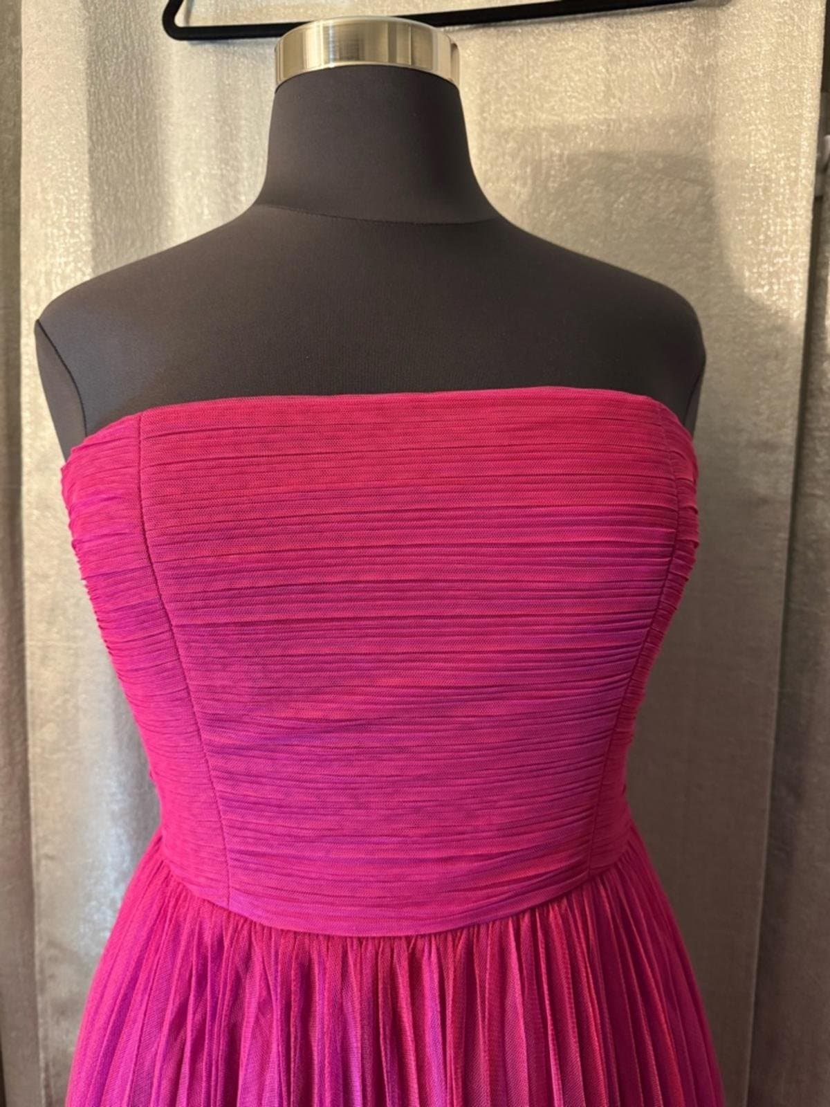 Chelsea28 Strapless Fuchsia-Purple Pleated Midi Dress - Thumbnail 3