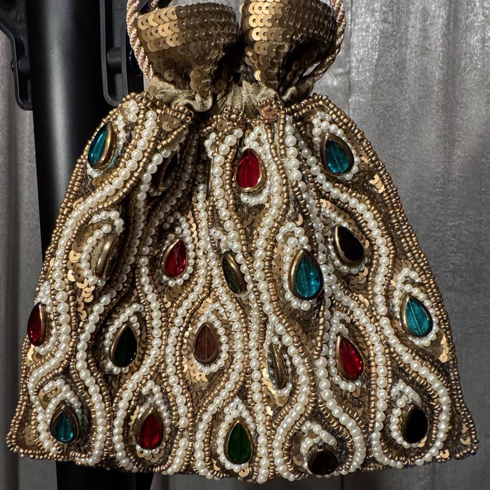 Gold Embellished Women's Clutch with Multicolor Accents - Thumbnail 2