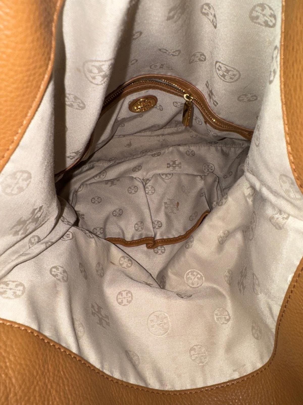 Tory Burch Amanda tan leather fold-over crossbody satchel - Thumbnail 11