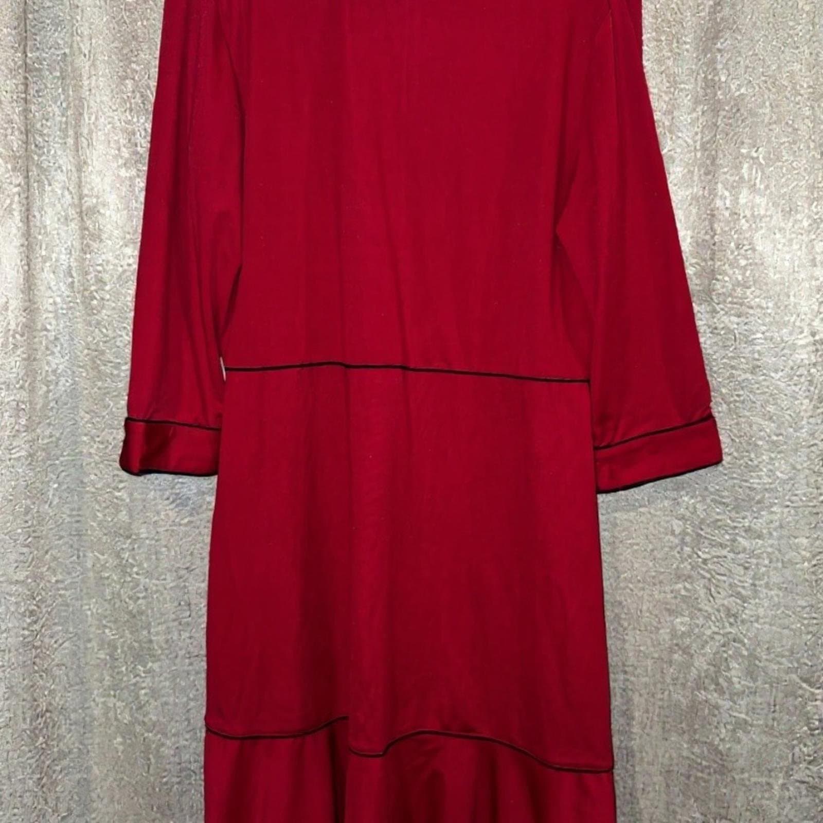 Elegant Red Long Sleeve Dress - Thumbnail 2