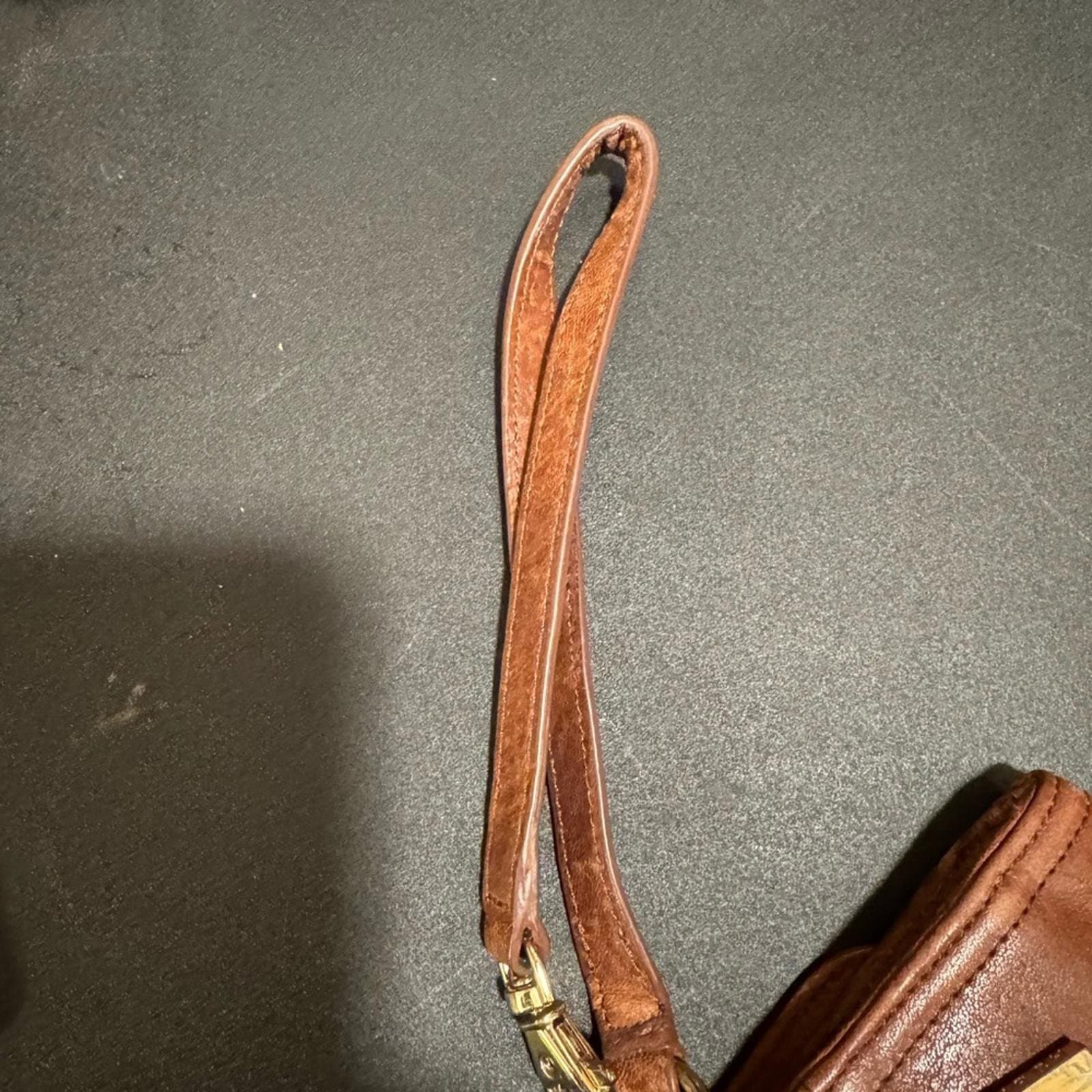 Tory Burch Reva clutch or wristlet - Thumbnail 5