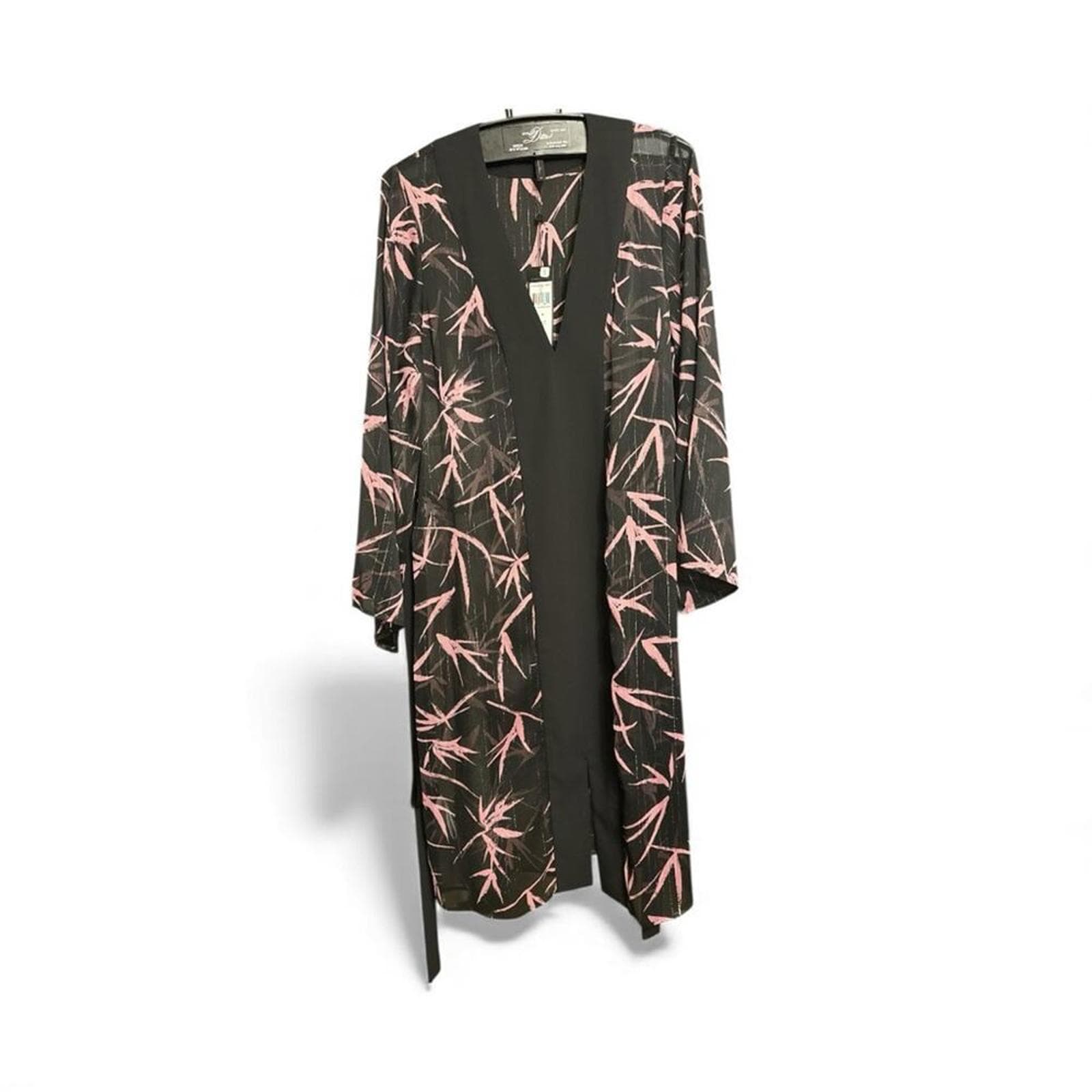 BCBGMaxAzria Black and Pink Bamboo Print Robe - Thumbnail 2