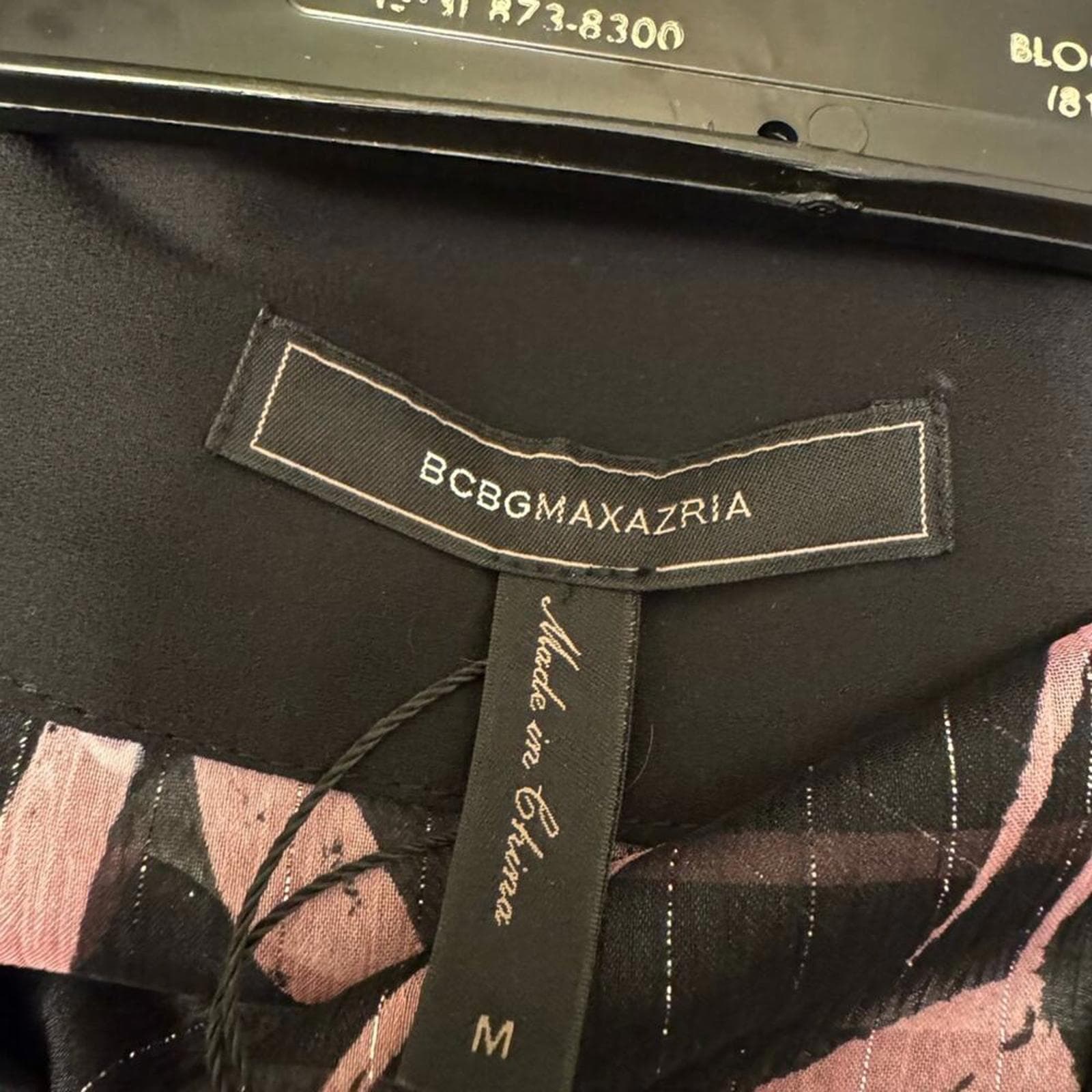 BCBGMaxAzria Black and Pink Bamboo Print Robe - Thumbnail 5