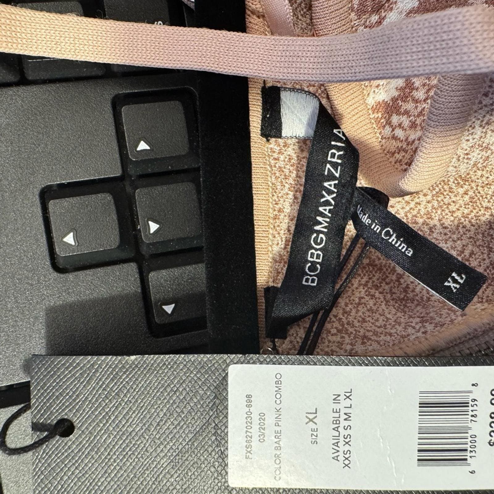 BCBGMAXAZRIA Snakeskin-Print Bodycon Cocktail Dress - Thumbnail 3