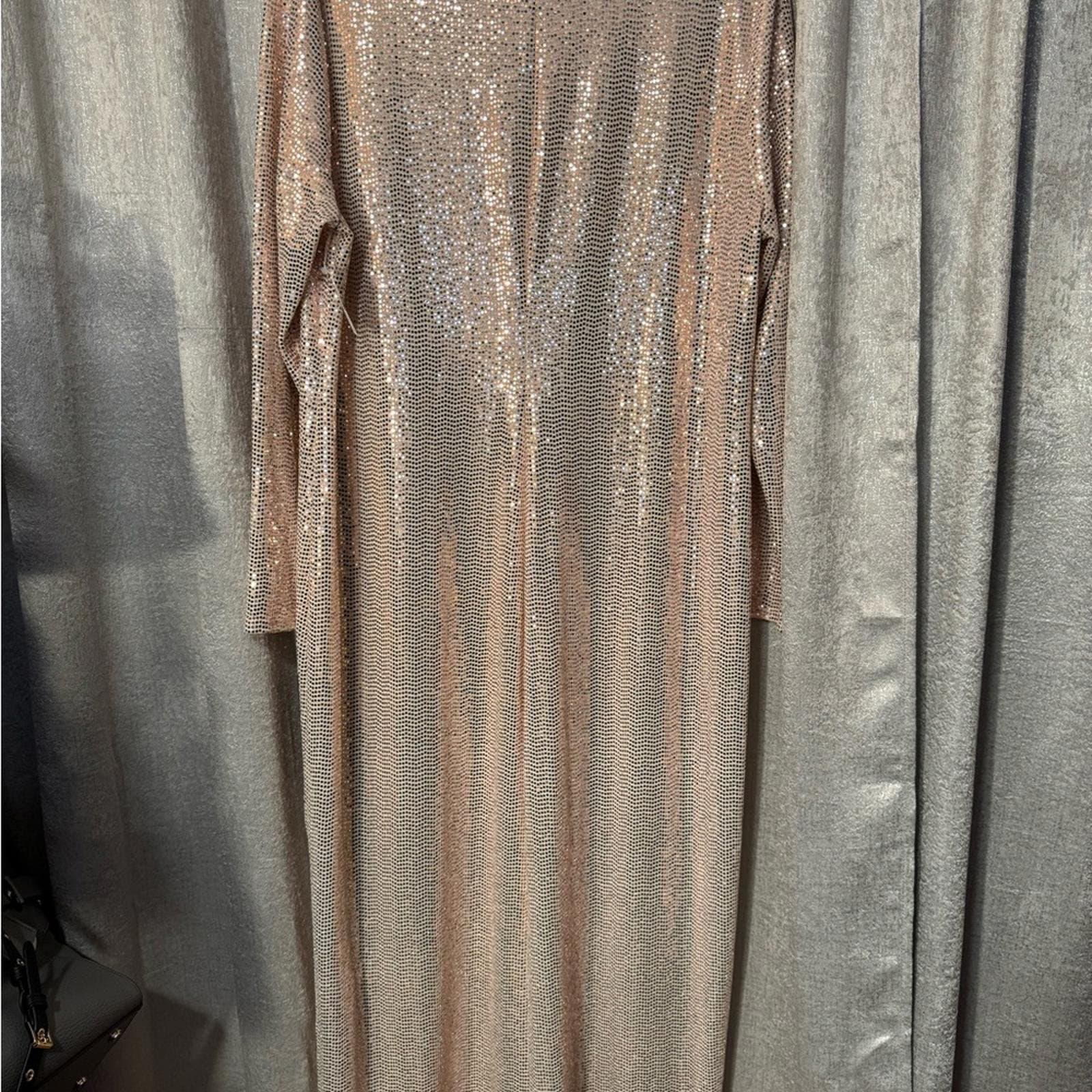 bebe Rose Gold Sequin Long Sleeve Dress - Thumbnail 4