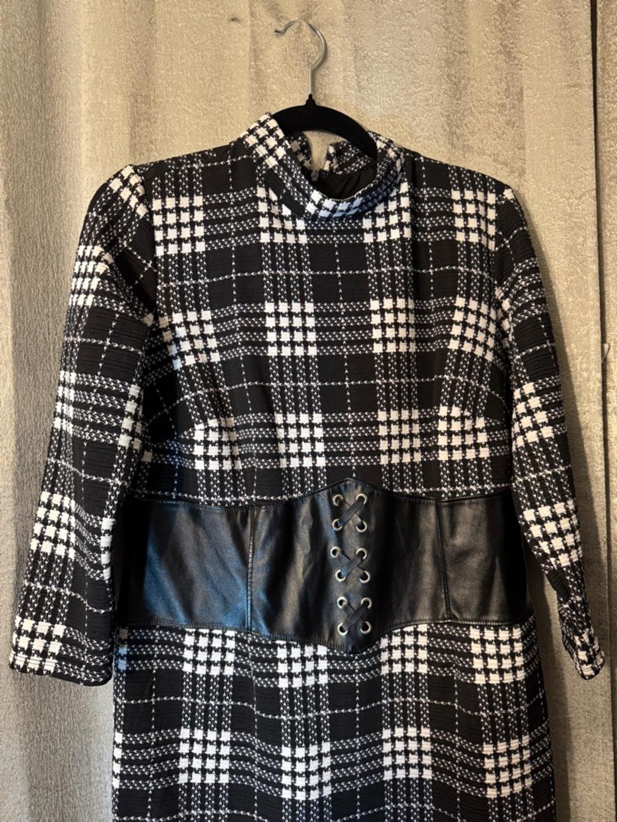 New York & Company Black and White Plaid Pencil Skirt - Thumbnail 5