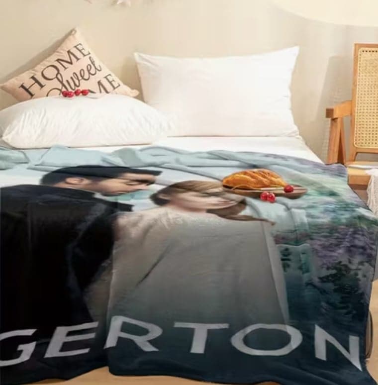 Bridgerton Lovers Luxury Gift Basket - Thumbnail 6