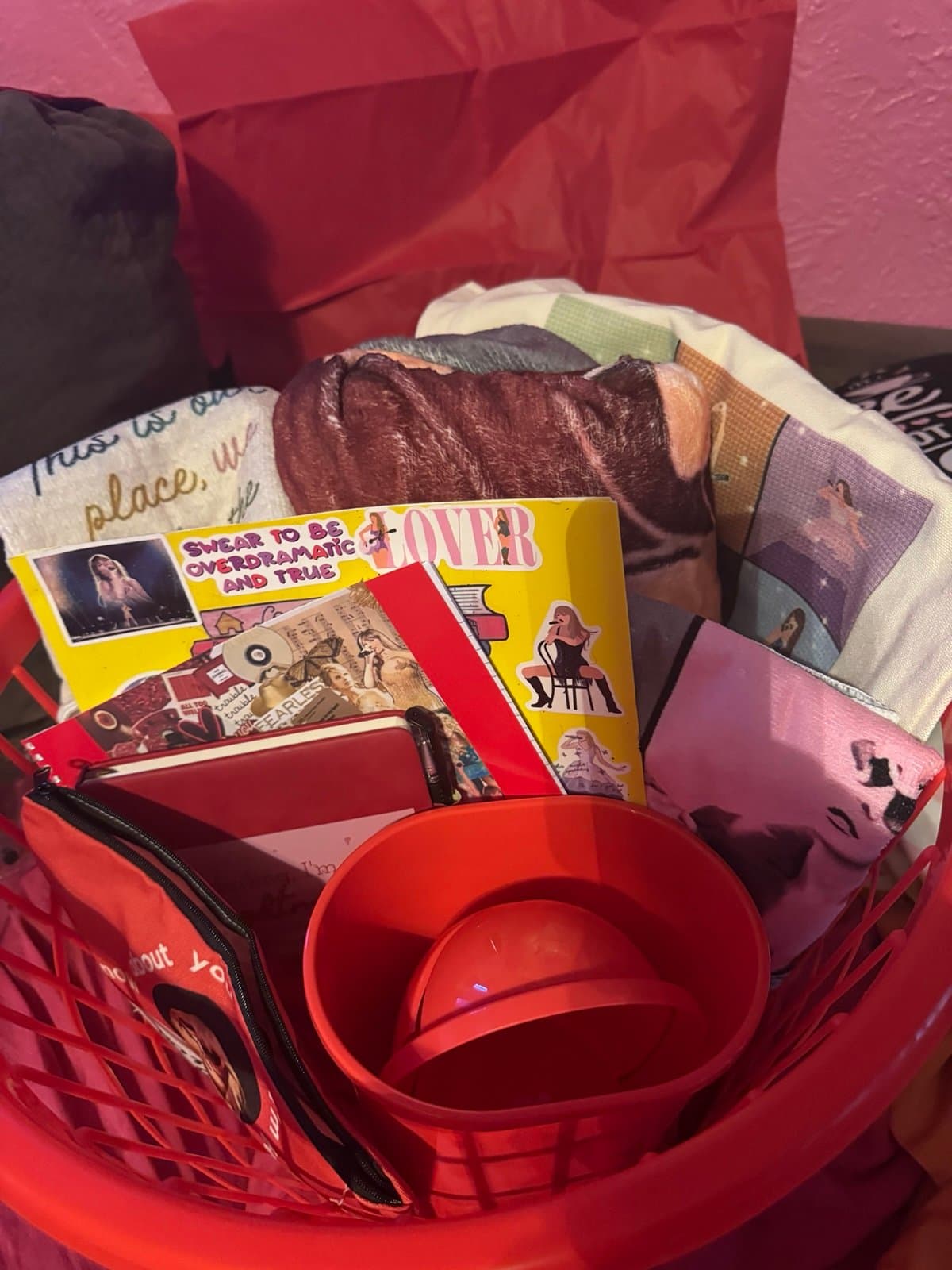 Curated fan gift baskets!!!! - Thumbnail 7