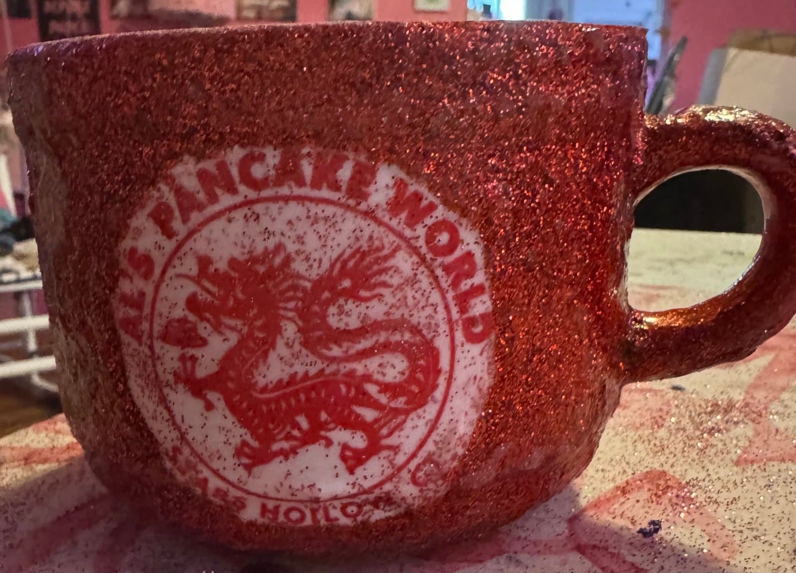 Al’s Pancake World Glitter Mug - Thumbnail 2