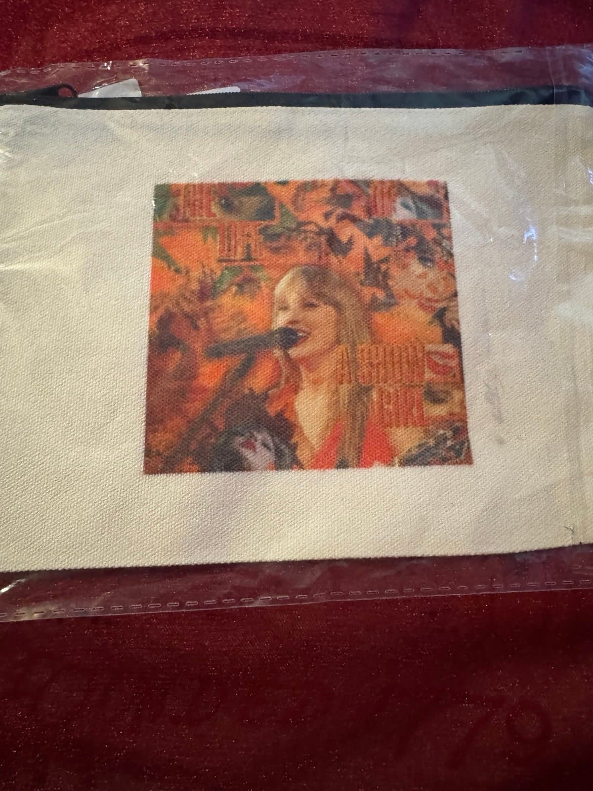 Taylor Swift gift basket - Thumbnail 11