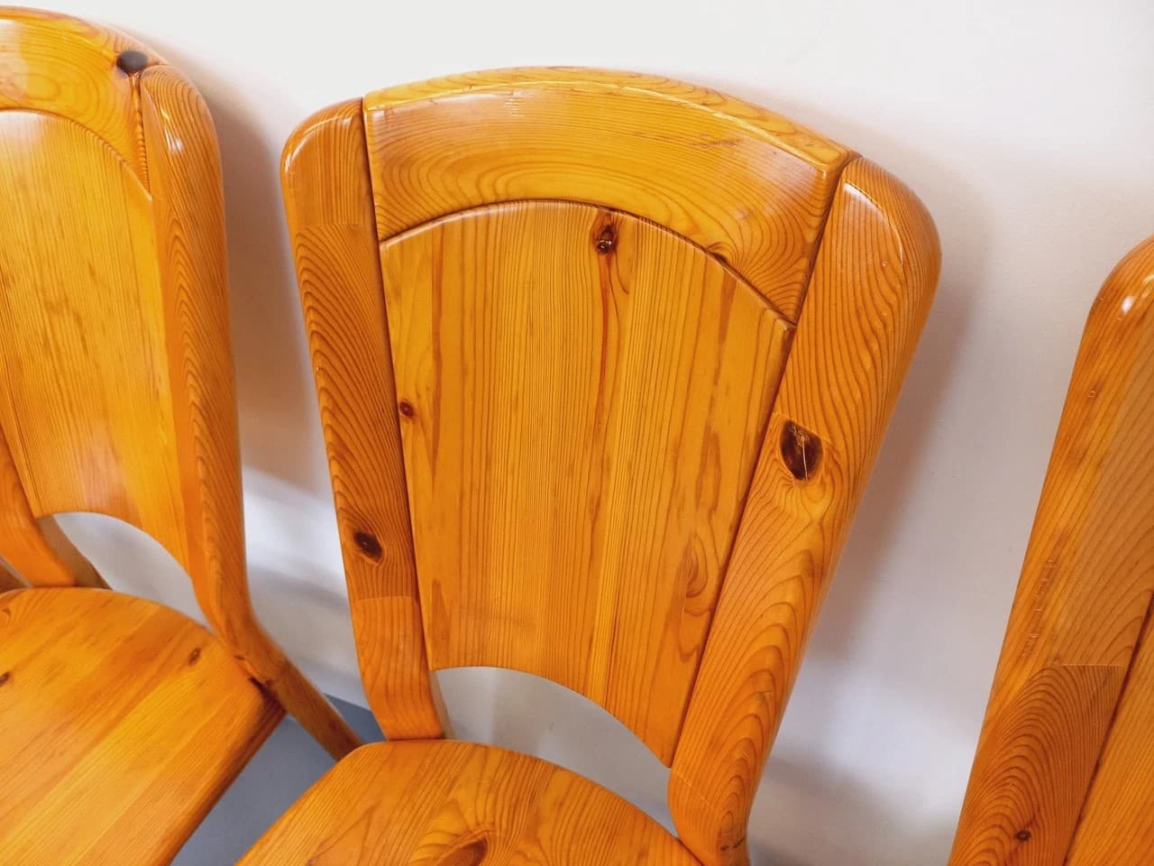 Suite Of 4 Vintage Pine Chairs - Thumbnail 6